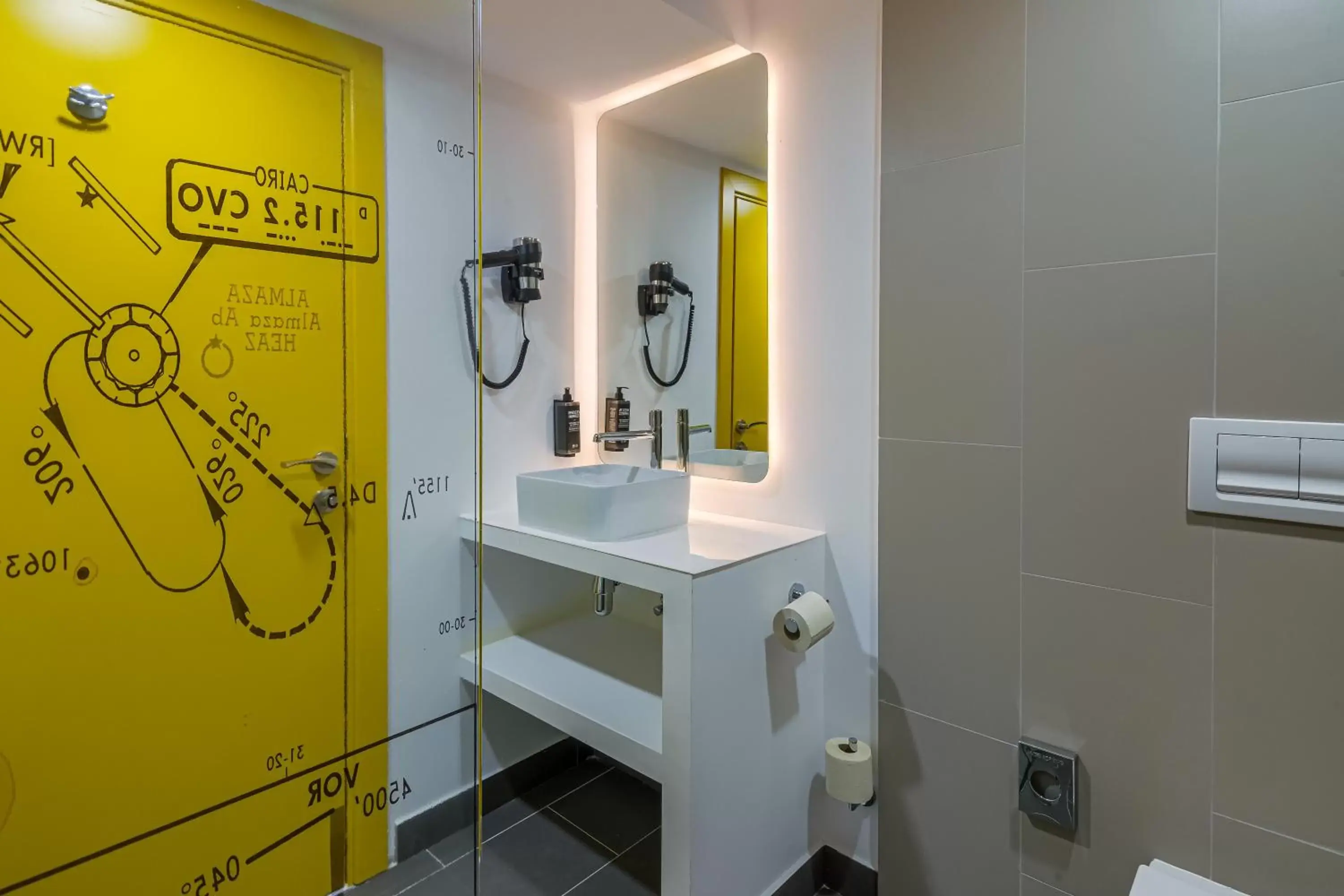 Bathroom in Ibis Styles Bucharest Airport