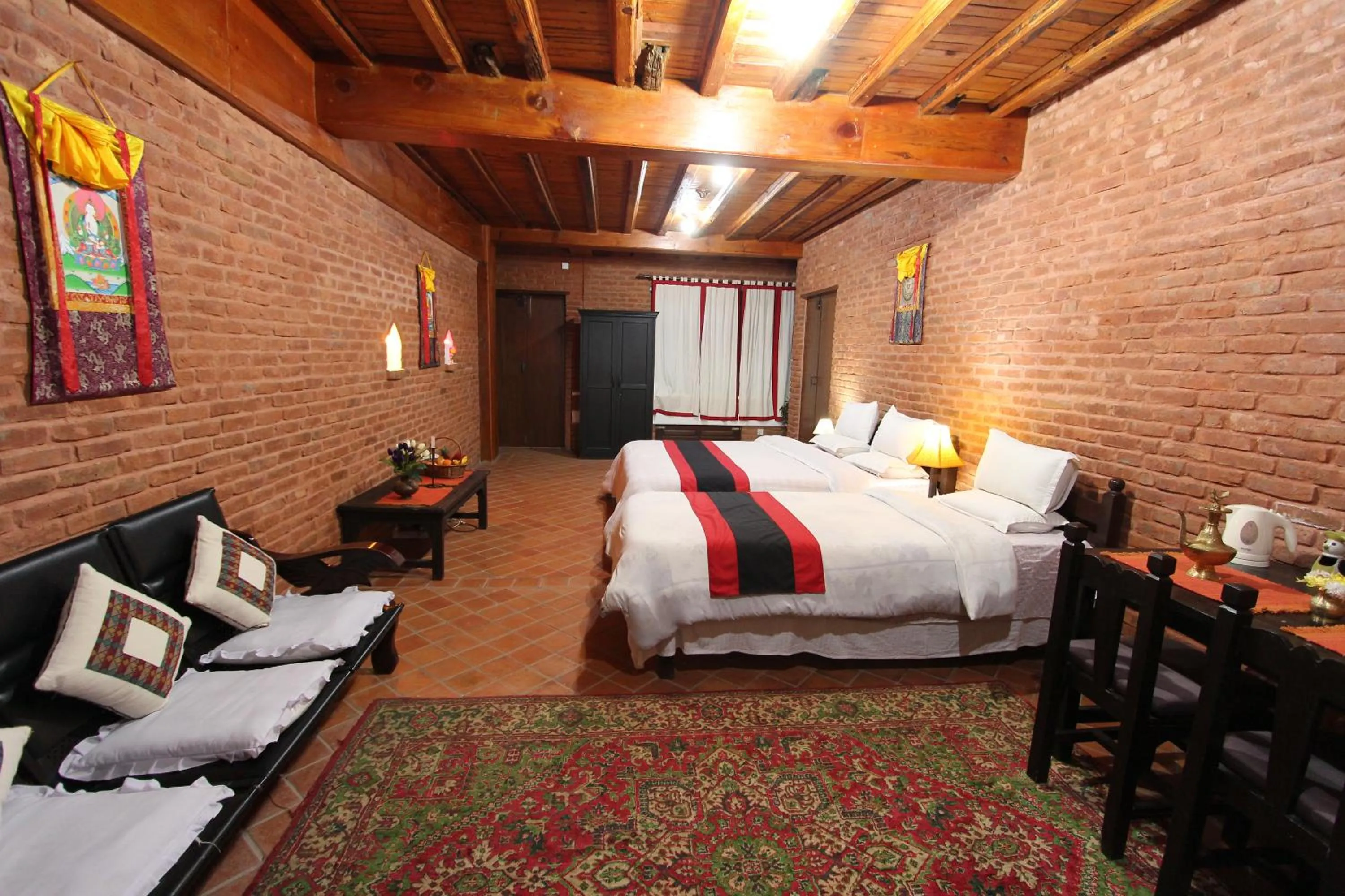 Photo of the whole room, Bed in World Heritage Hotel and Apartments