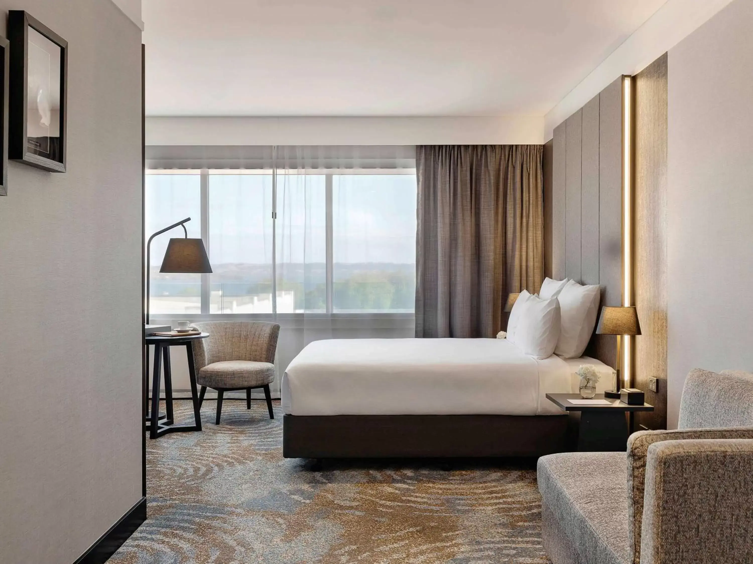 Photo of the whole room, Bed in Pullman Rotorua Photo of the whole room, Bed in Pullman Rotorua