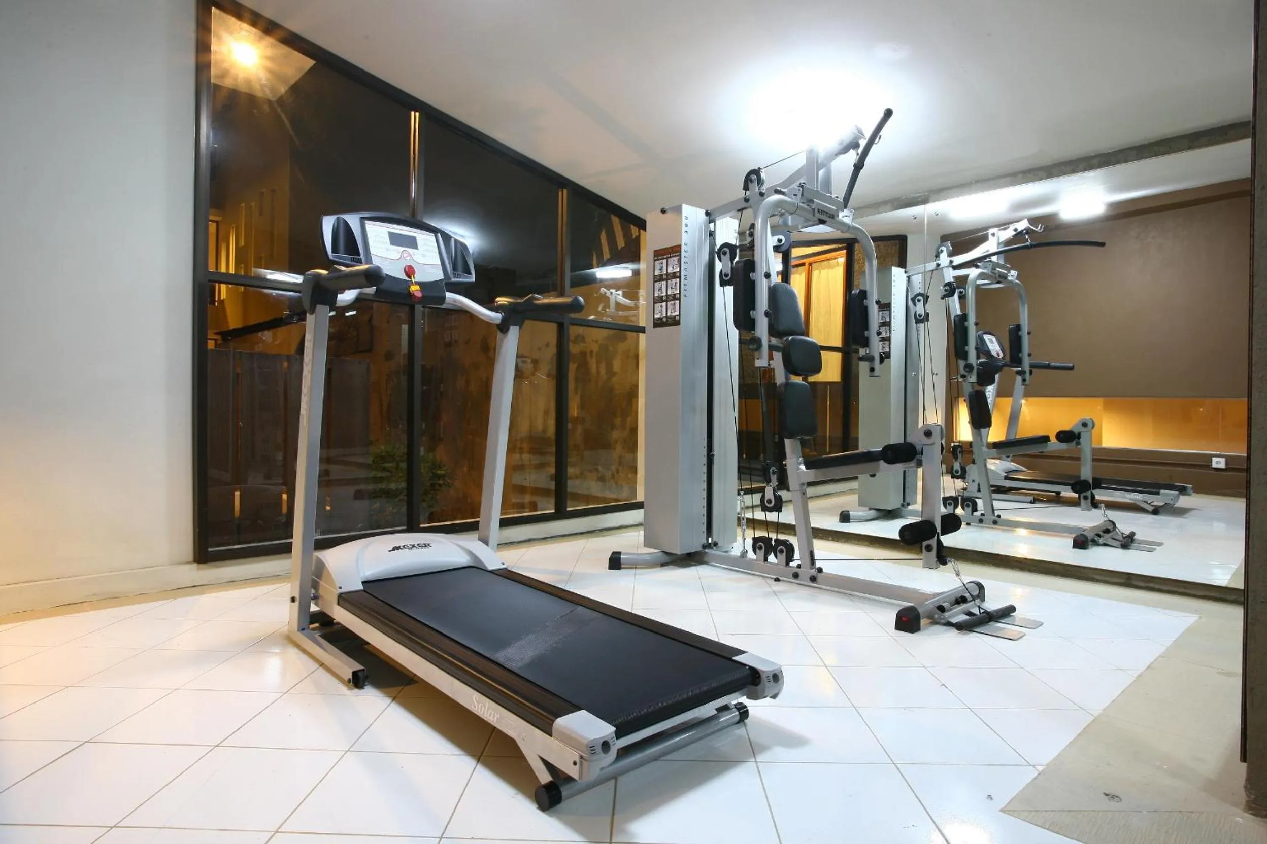 Fitness centre/facilities in Rasuna Mansion