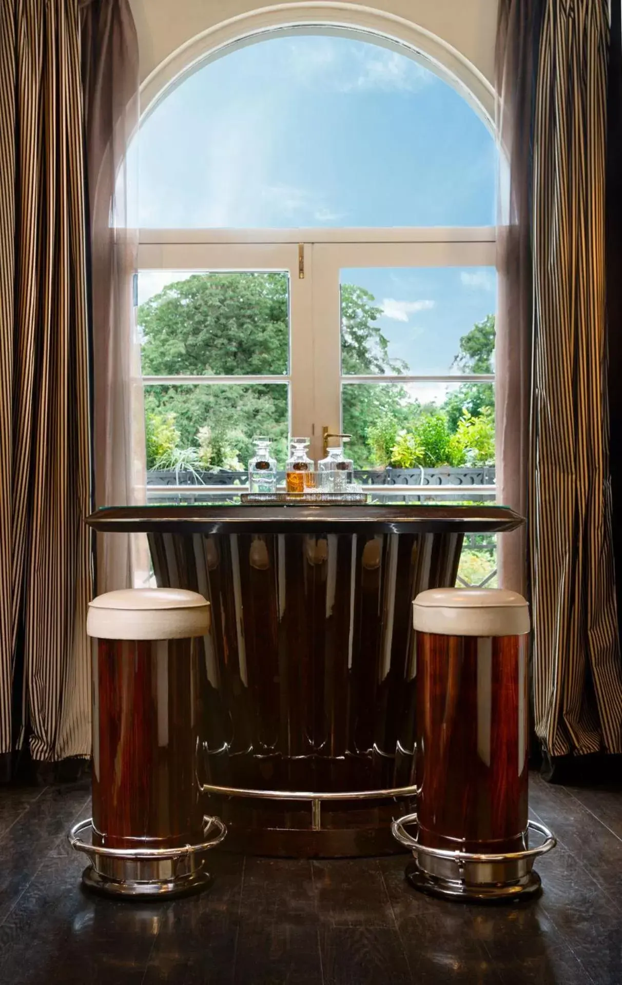 Lounge or bar in Baglioni Hotel London - The Leading Hotels of the World