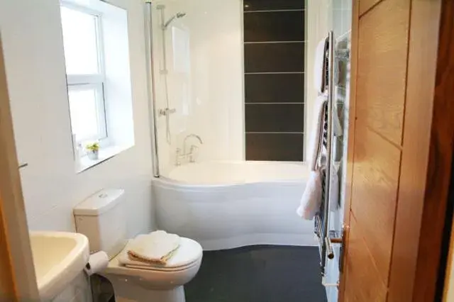 Bathroom in Bay Tree House