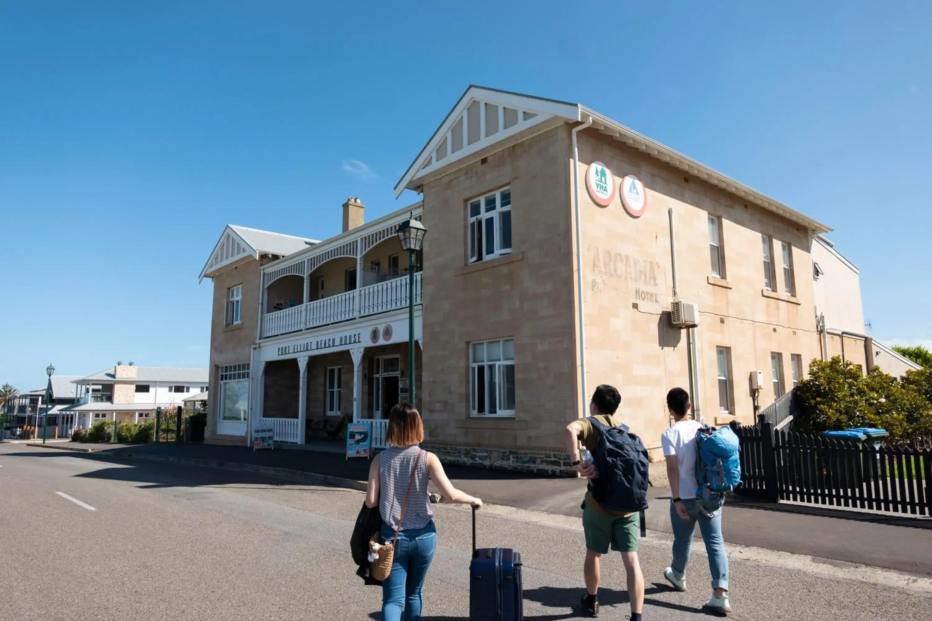Property building in YHA Port Elliot Beach House Property building in YHA Port Elliot Beach House