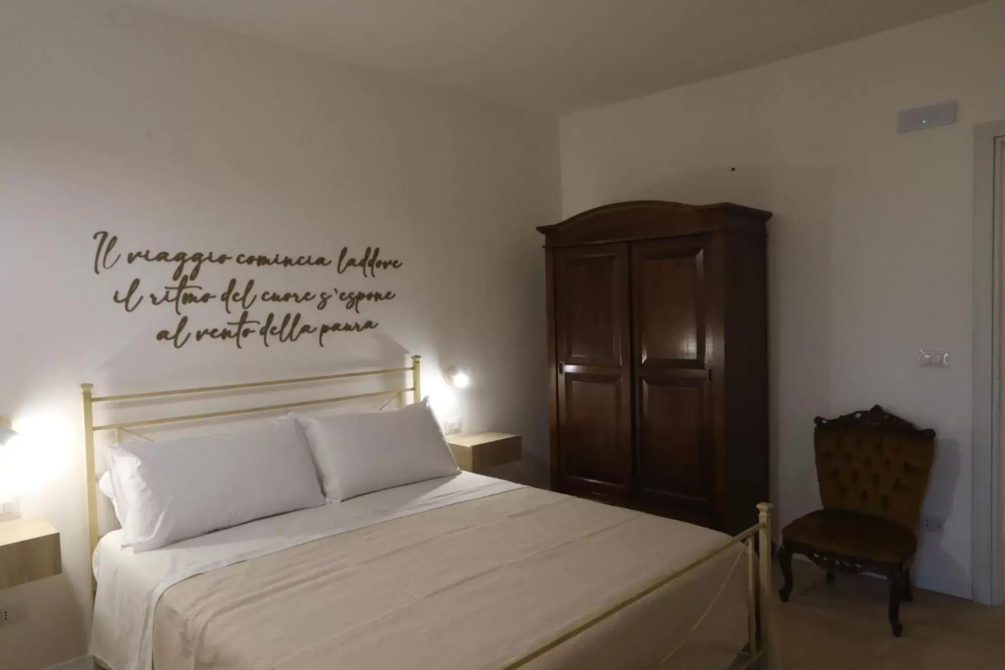 Photo of the whole room, Bed in B&b Casina Il Mandorlo