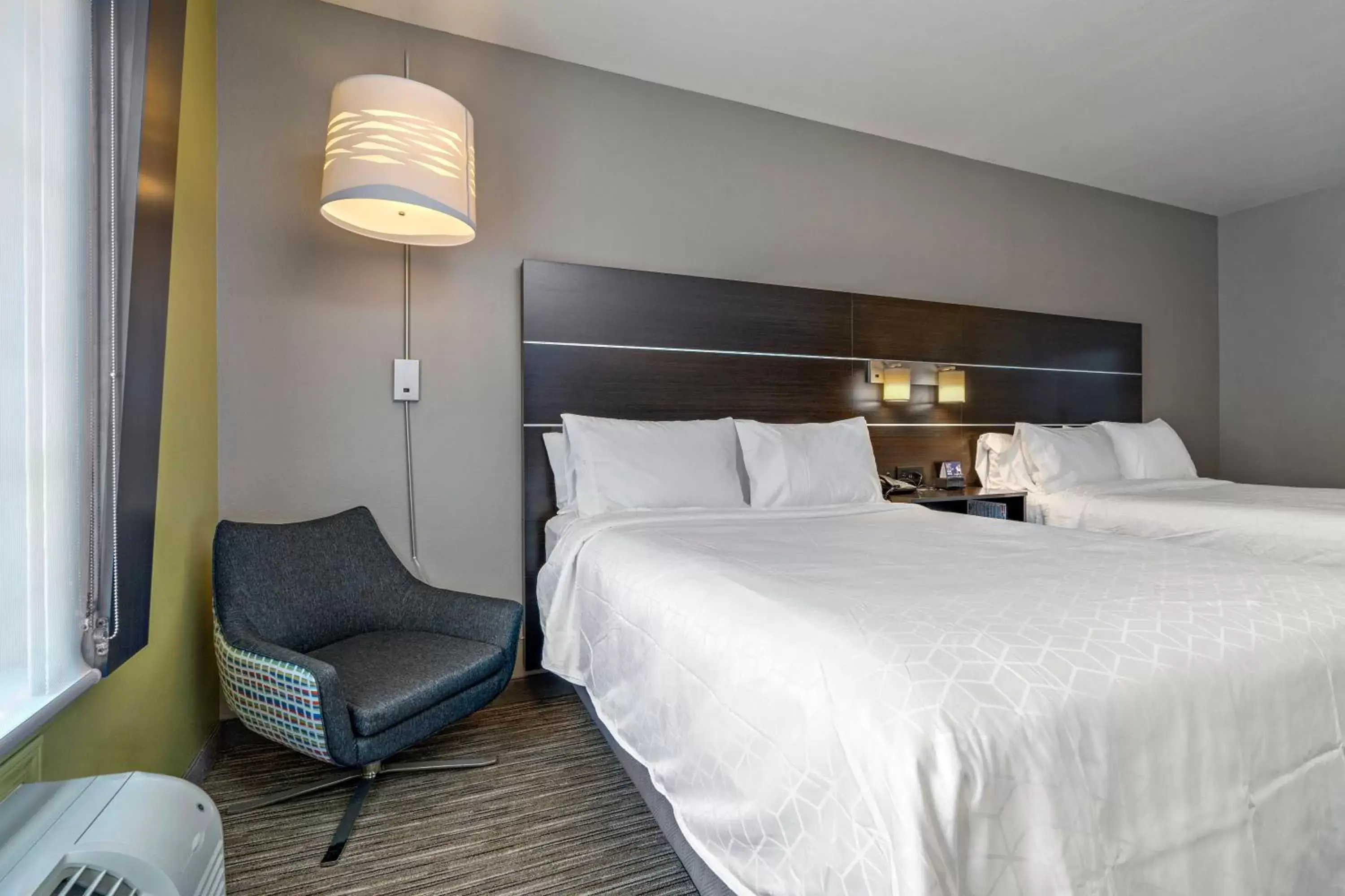 Photo of the whole room, Bed in Holiday Inn Express Hotel & Suites Kilgore North, an IHG Hotel