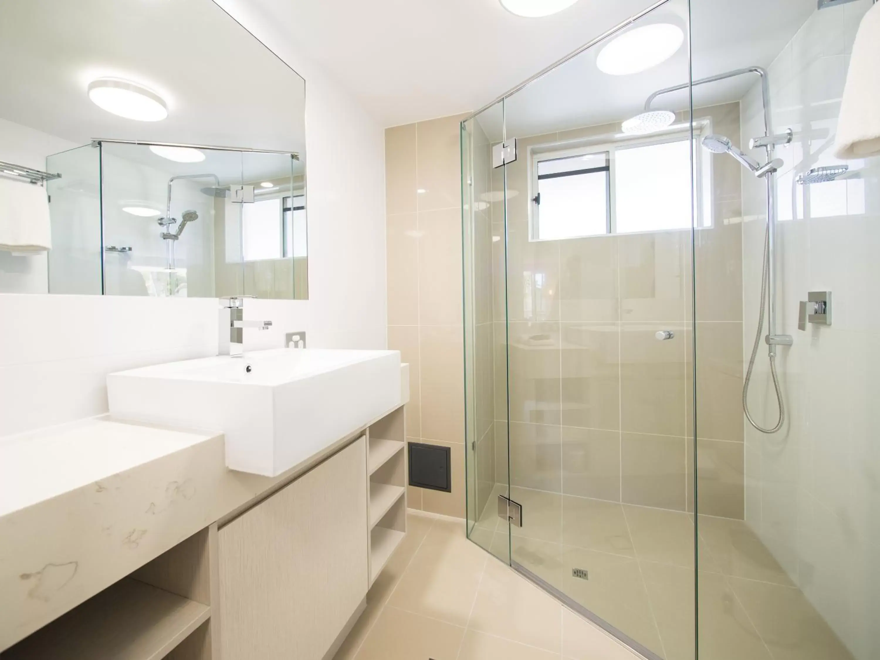 Shower, Bathroom in Oaks Sunshine Coast Oasis Resort