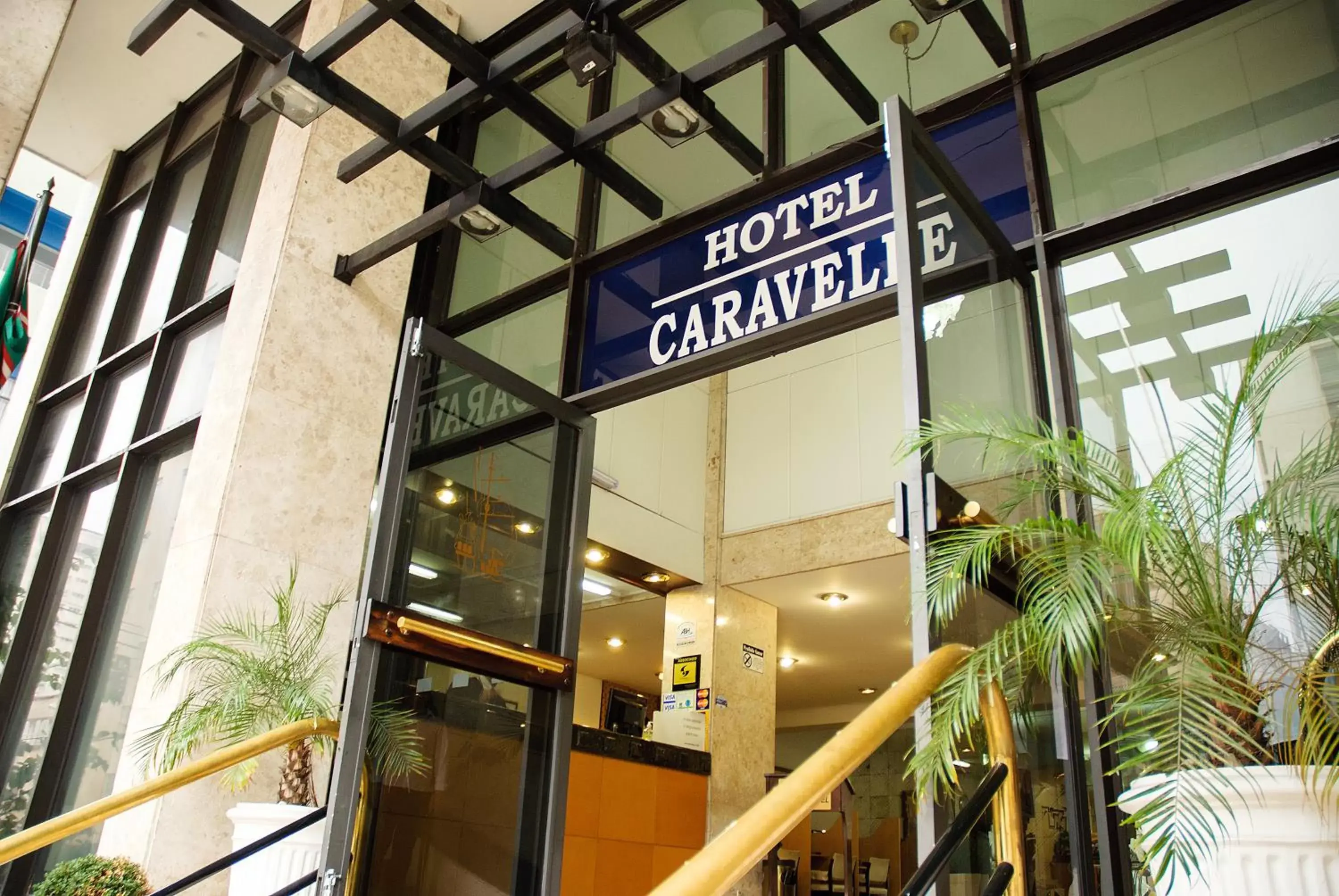 Facade/entrance in Caravelle Palace Hotel