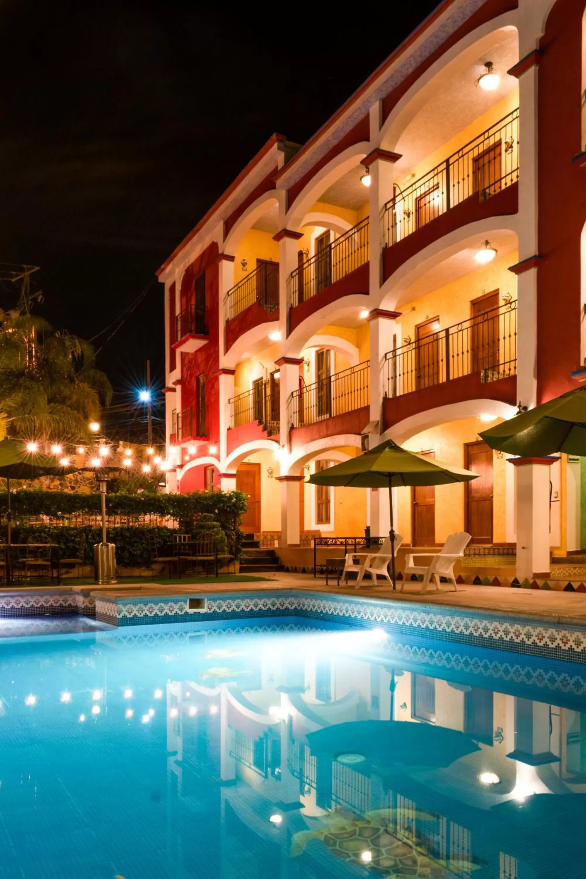 Swimming pool, Property Building in La Casona Tequisquiapan Hotel & Spa