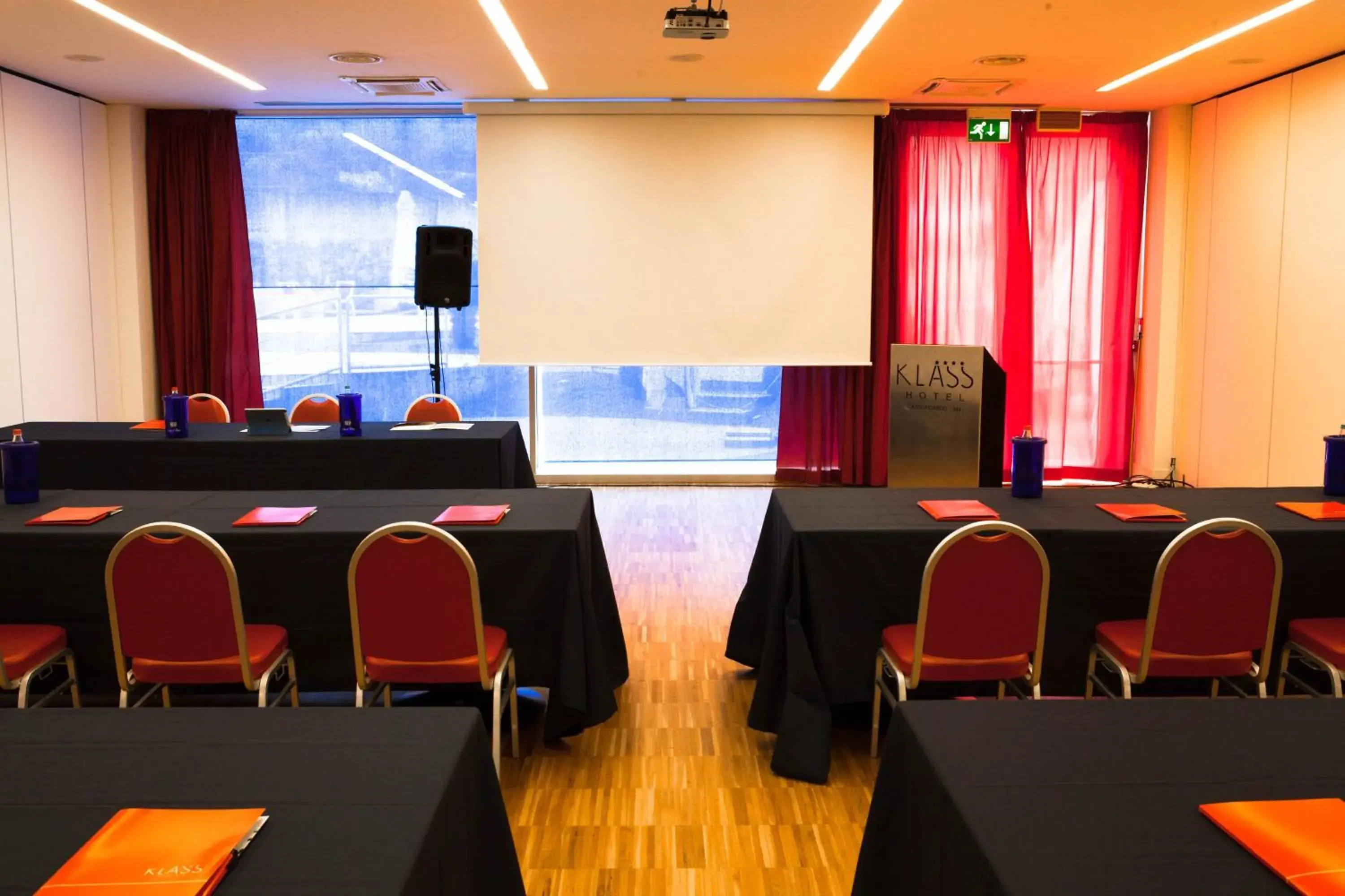 Meeting/conference room in Klass Hotel