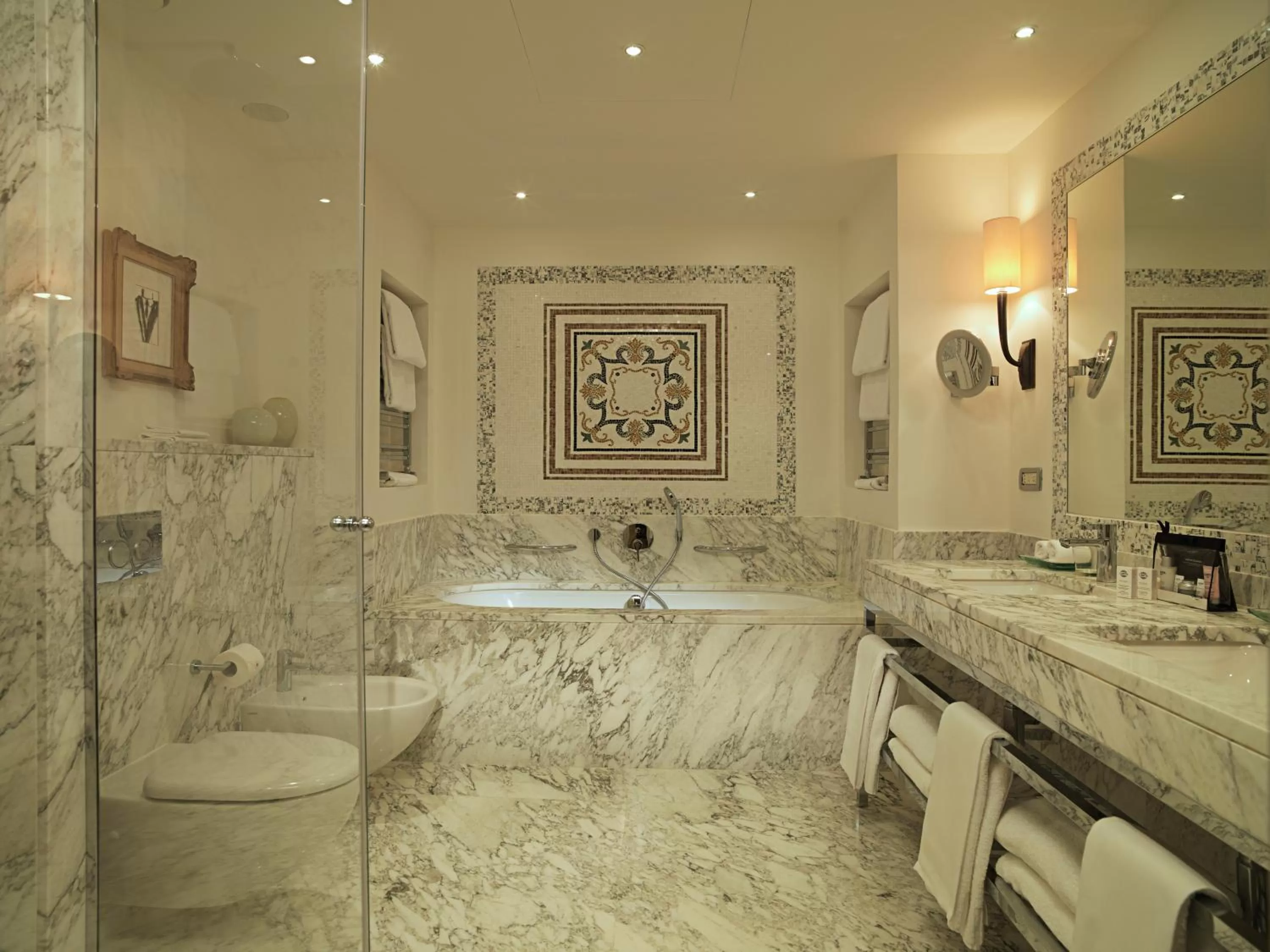 Rocco Forte Hotel Savoy