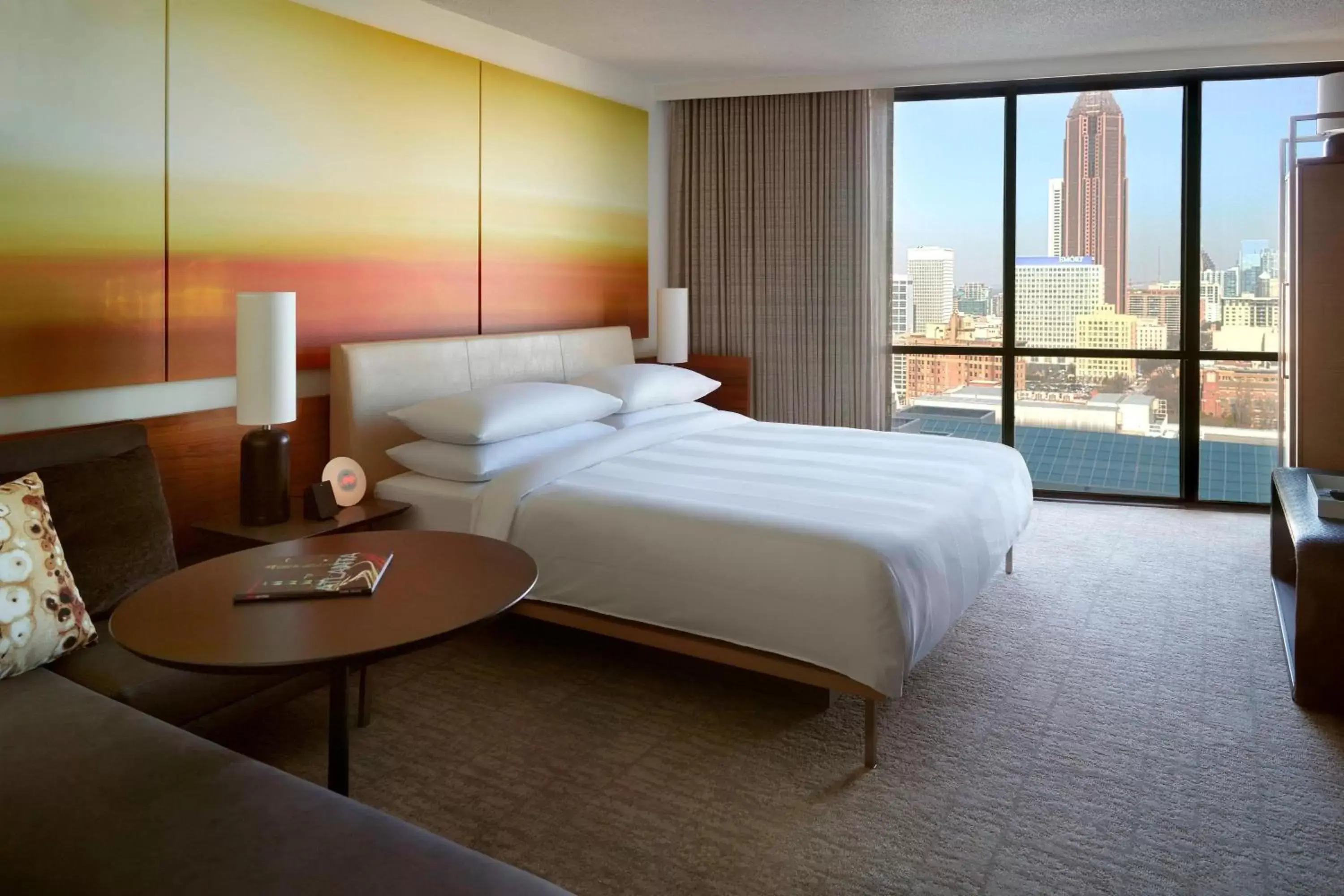 Photo of the whole room, Bed in Atlanta Marriott Marquis