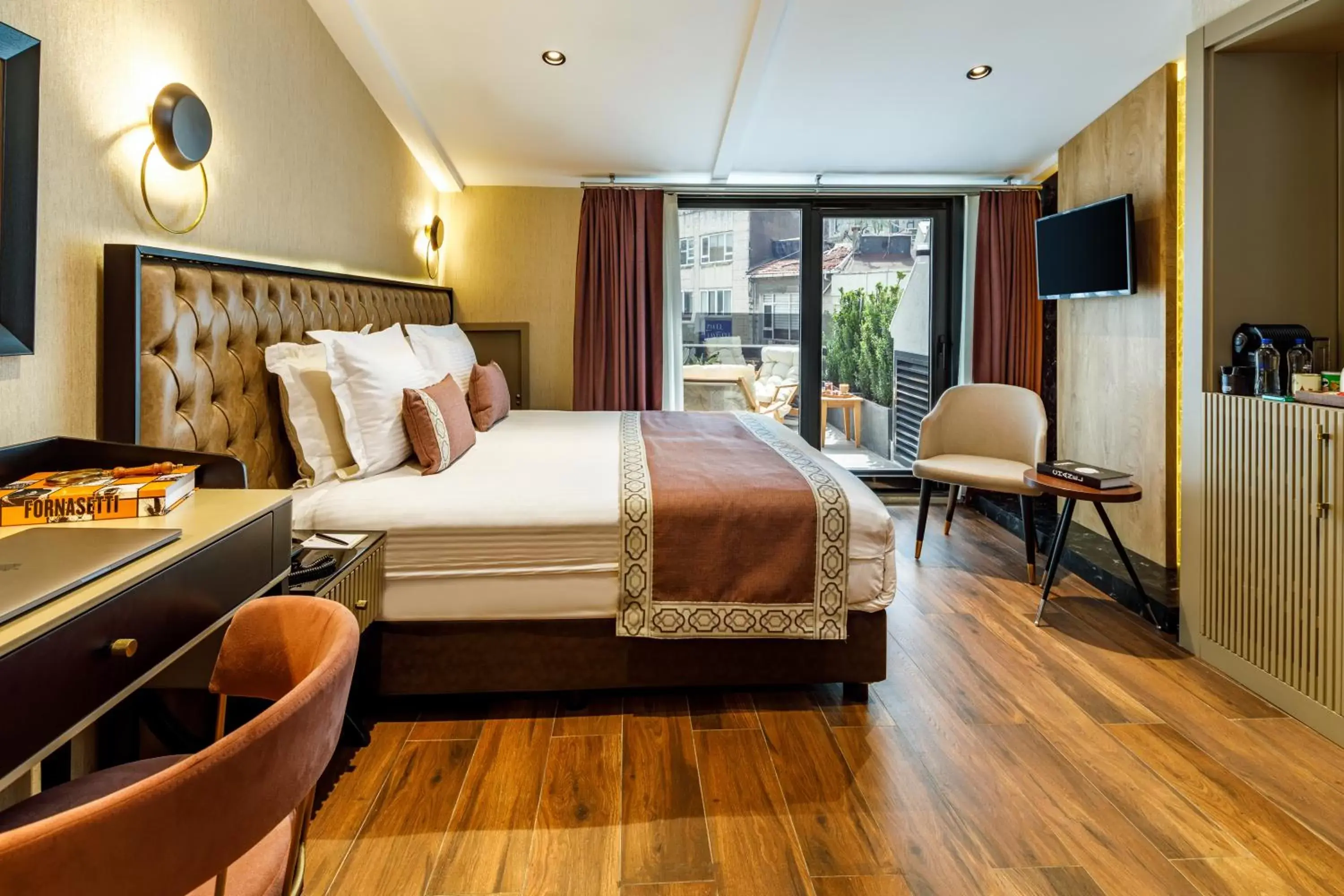 Bedroom, Bed in Euro Design Hotel