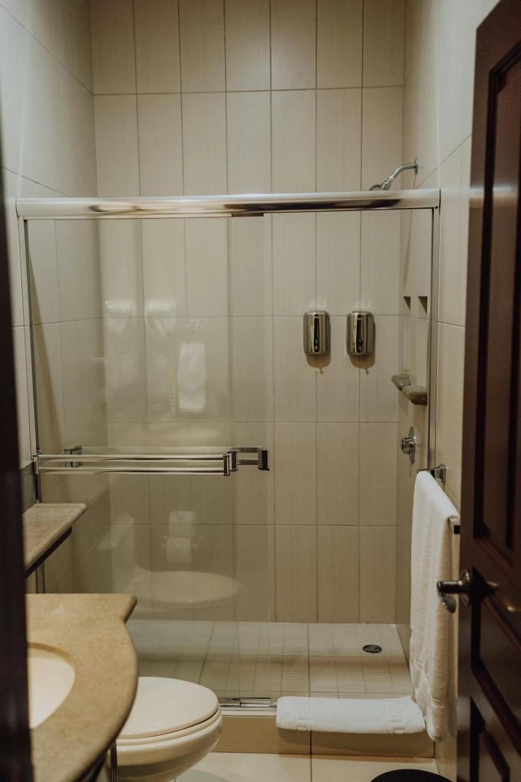 Bathroom in Hotel Dunn Inn