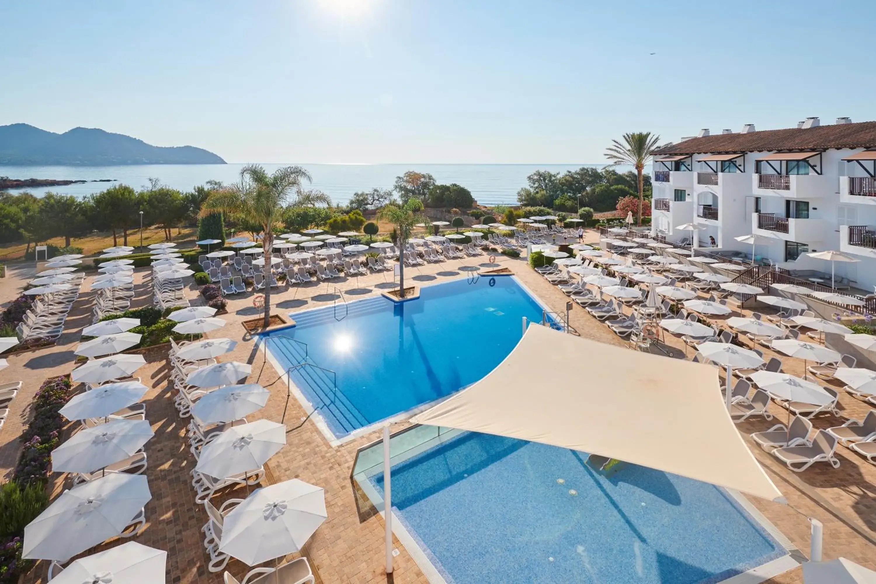 Swimming pool, Pool View in Hipotels Cala Bona Club