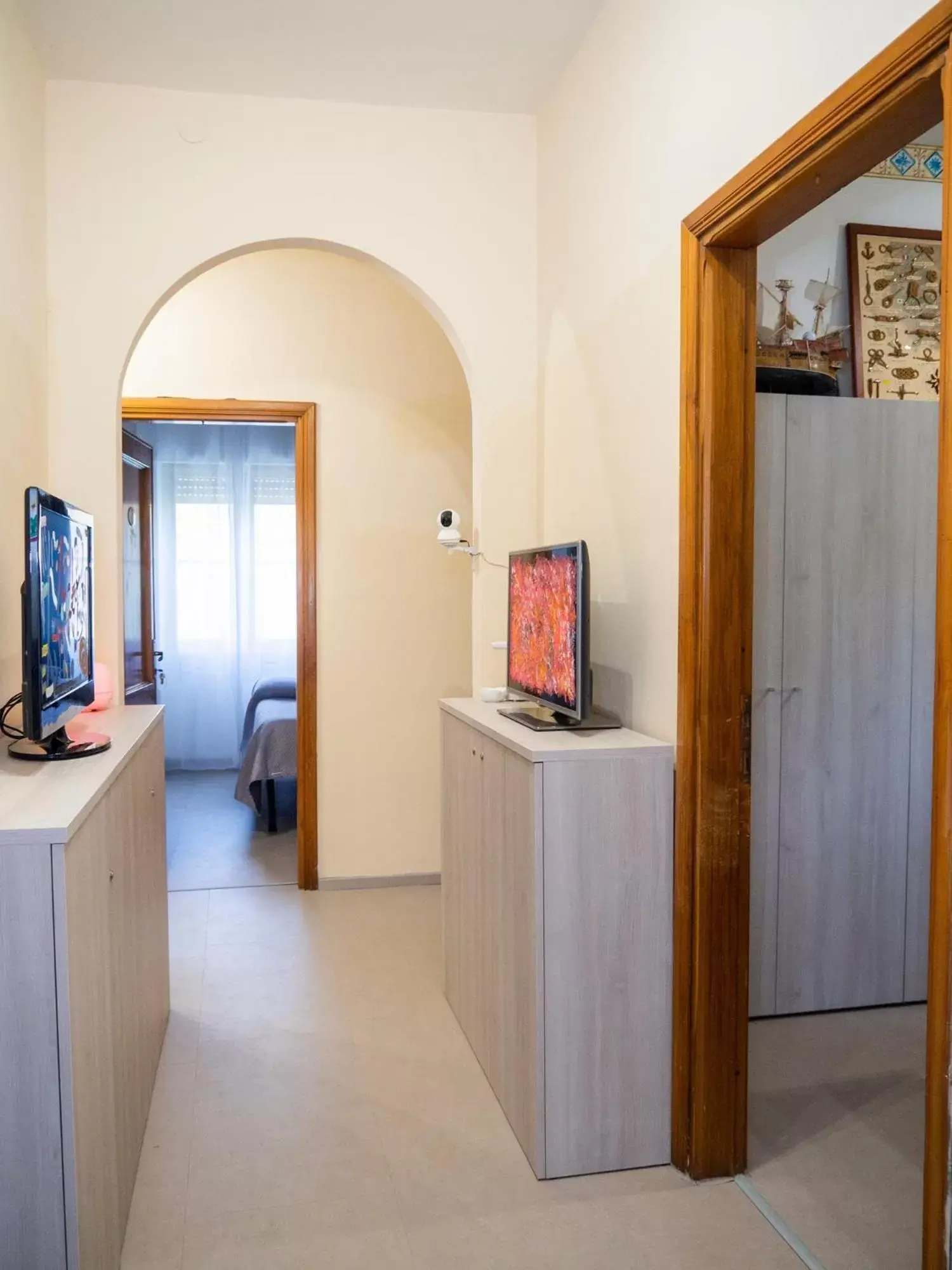 Decorative detail, Kitchen/Kitchenette in Tarchon Luxury B&B