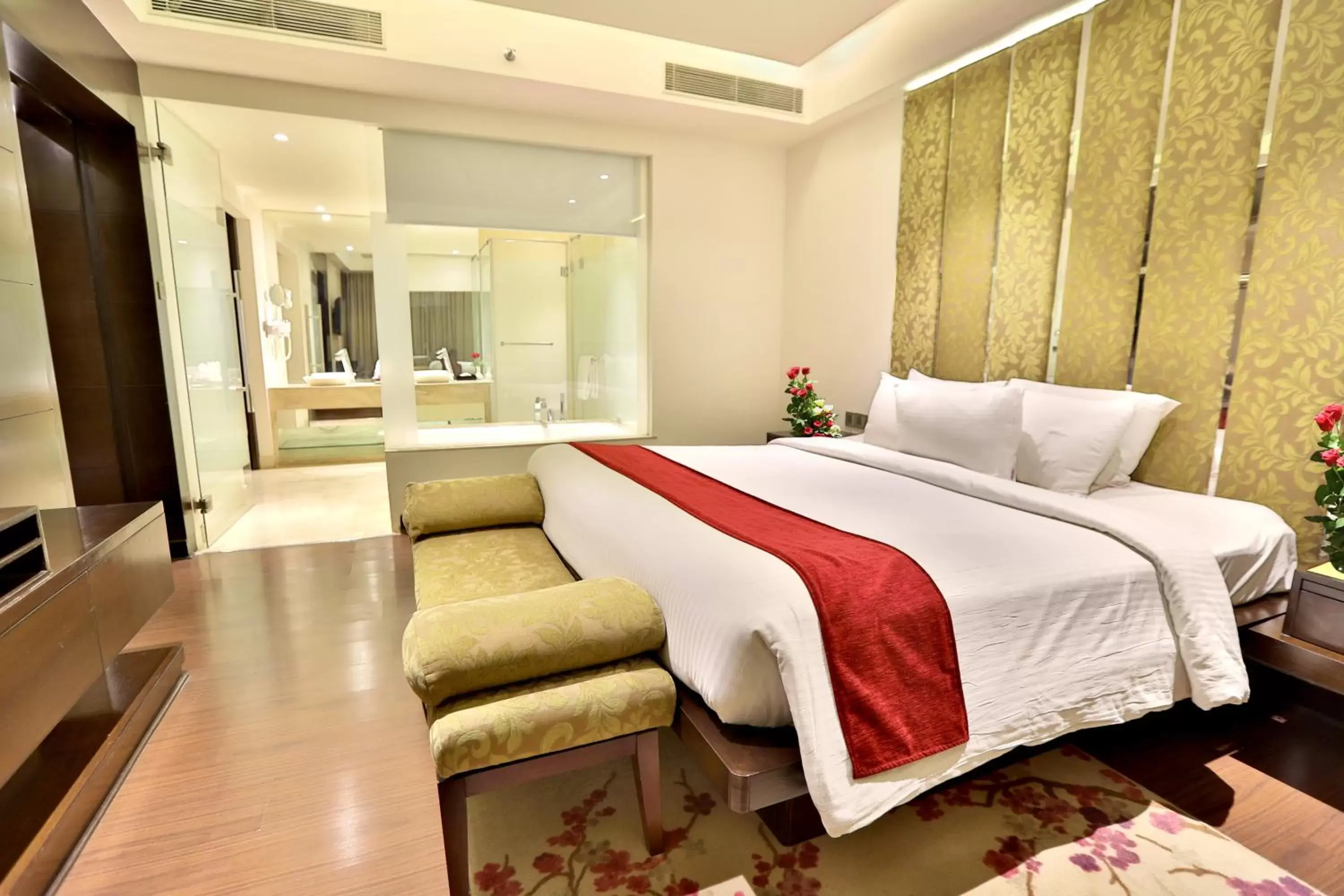 Bed in Hotel Royal Orchid Jaipur, Tonk Road Bed in Hotel Royal Orchid Jaipur, Tonk Road