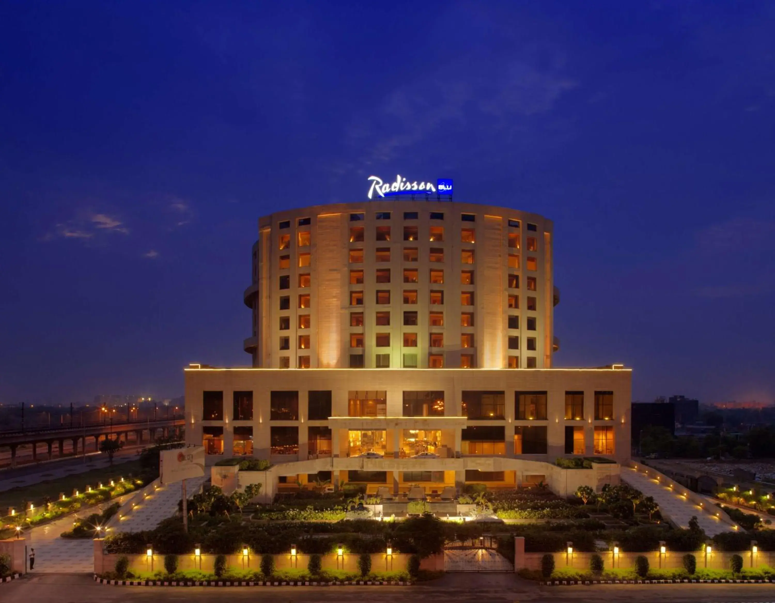 Property Building in Radisson Blu Hotel New Delhi Dwarka
