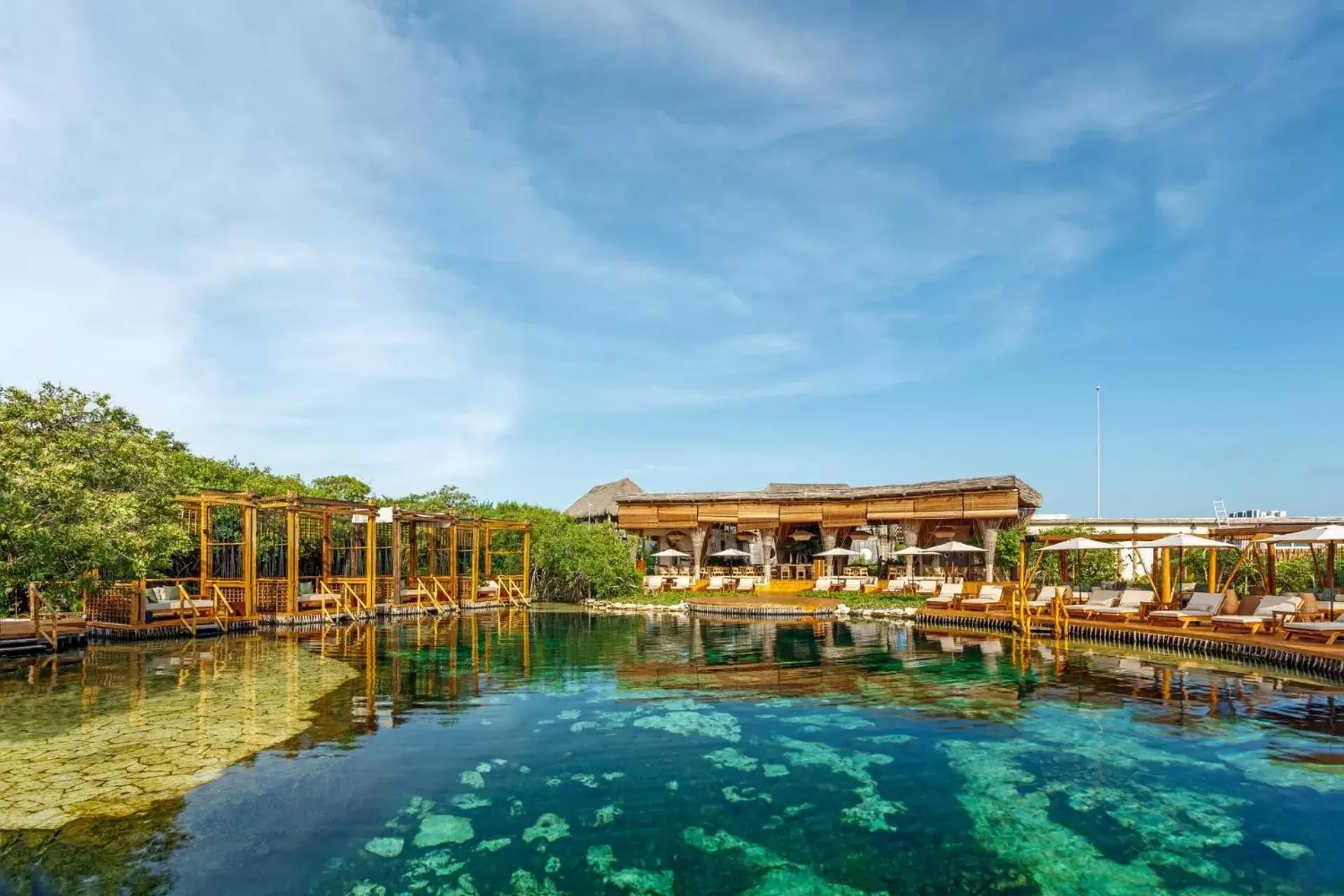 Spring, Swimming Pool in Hotel Shibari - Restaurant & Cenote Club