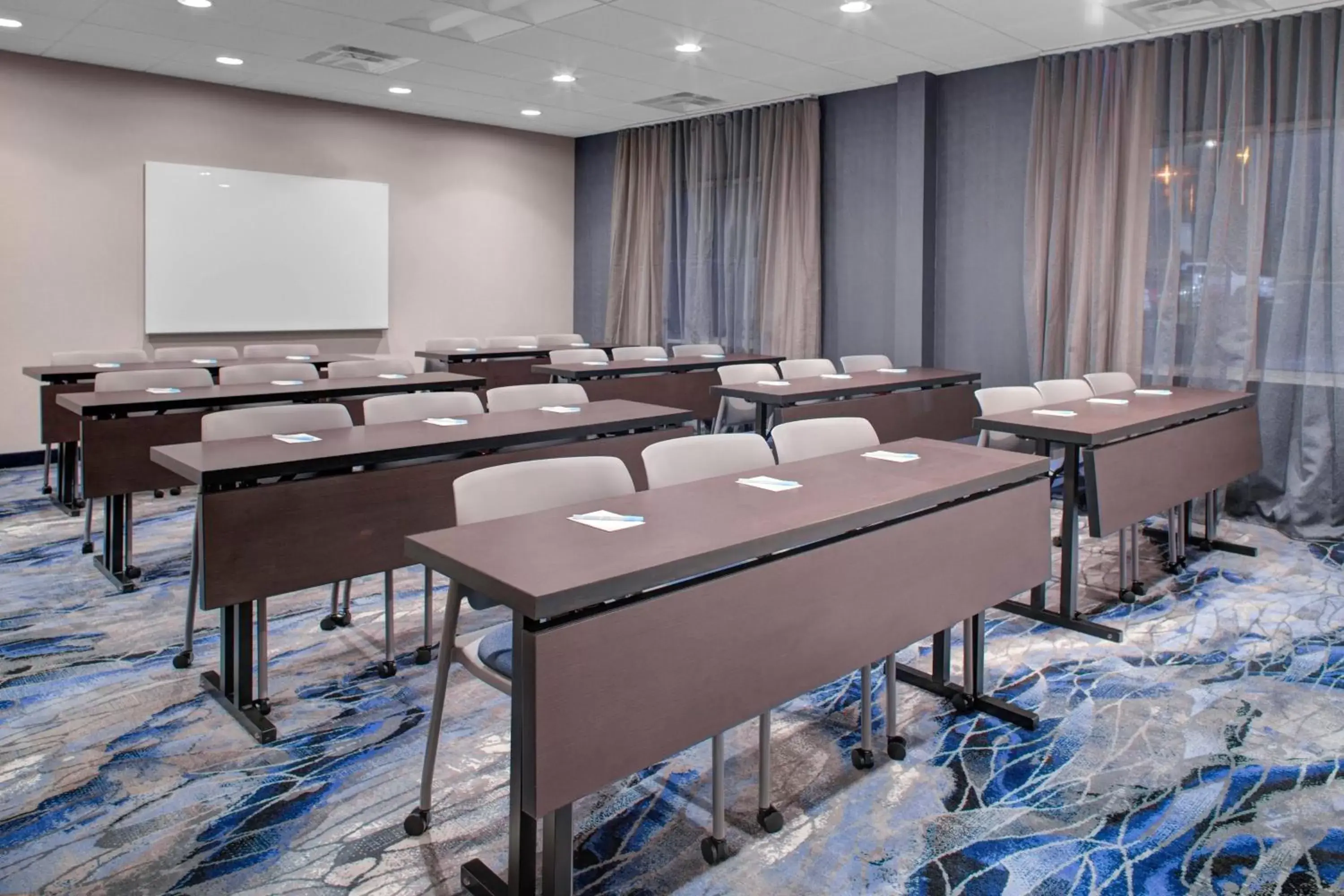 Meeting/conference room, Business Area/Conference Room in Fairfield Inn & Suites by Marriott Roanoke Salem