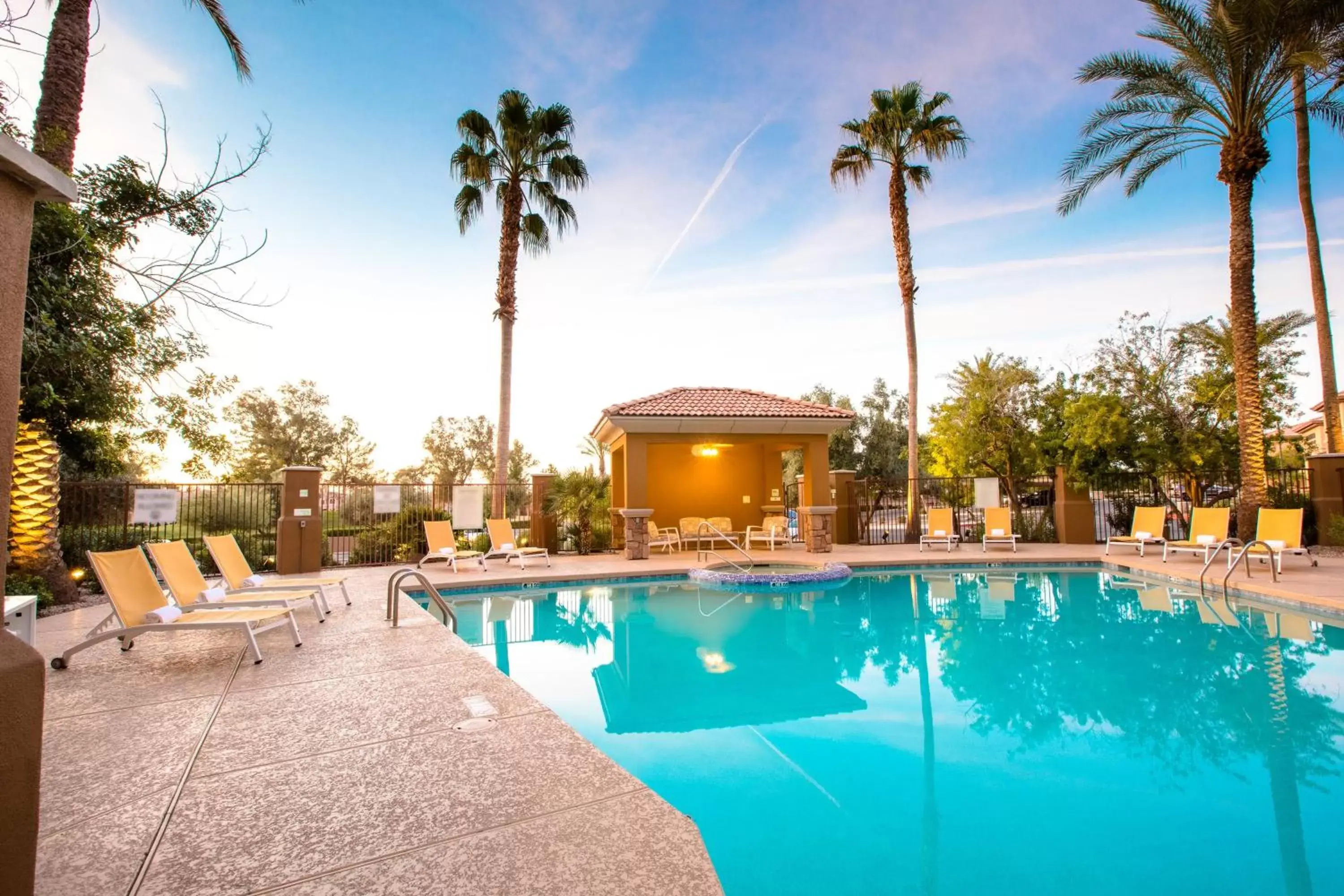 Swimming Pool in Holiday Inn Phoenix/Chandler, an IHG Hotel