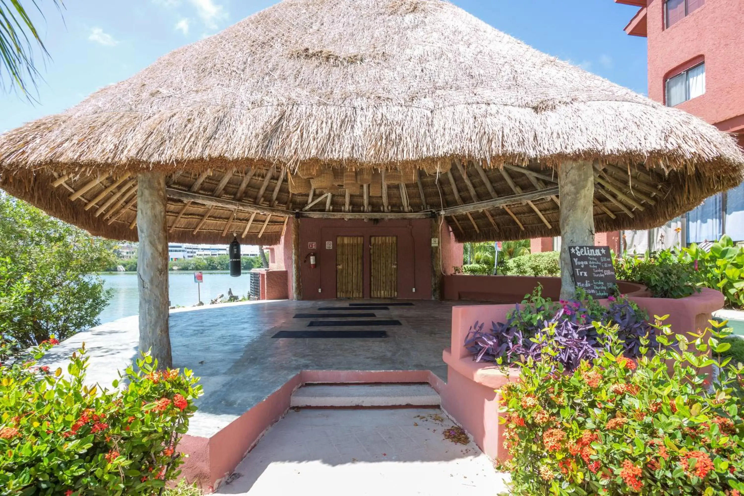 Swimming pool in Selina Cancun Laguna Hotel Zone