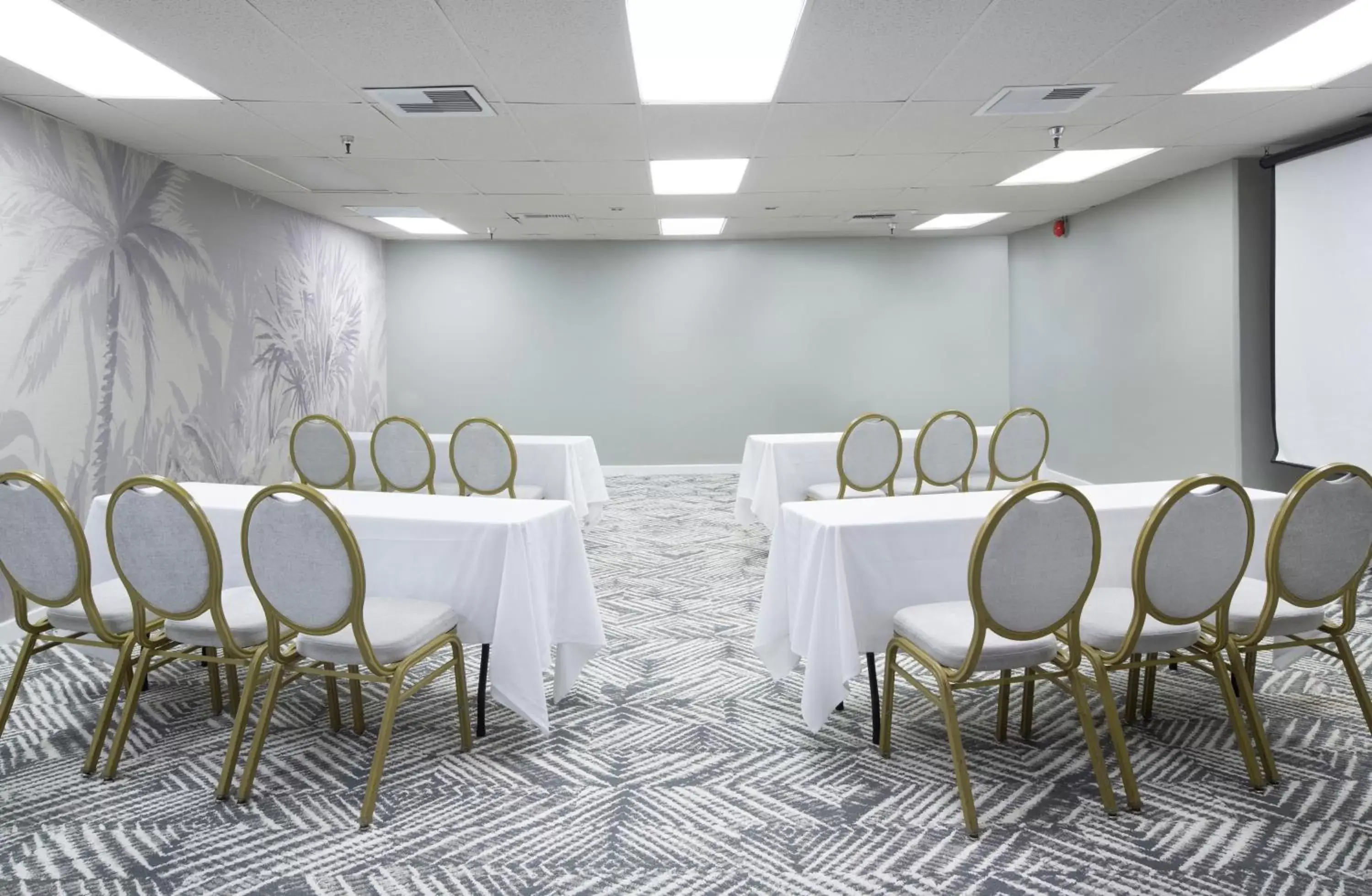 Banquet/Function facilities in The Twin Fin Hotel