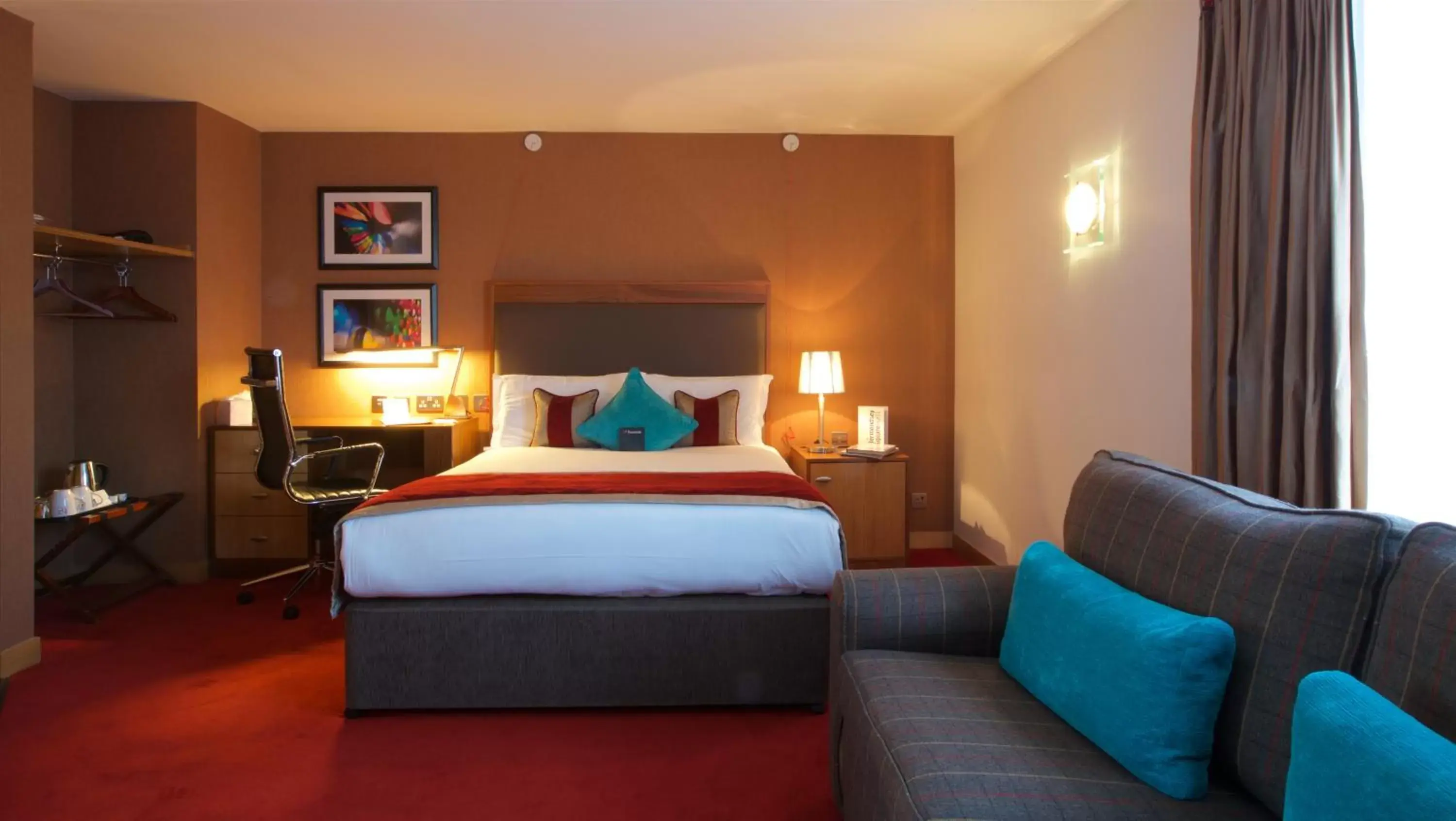 Bedroom, Bed in Bermondsey Square Hotel - A Bespoke Hotel