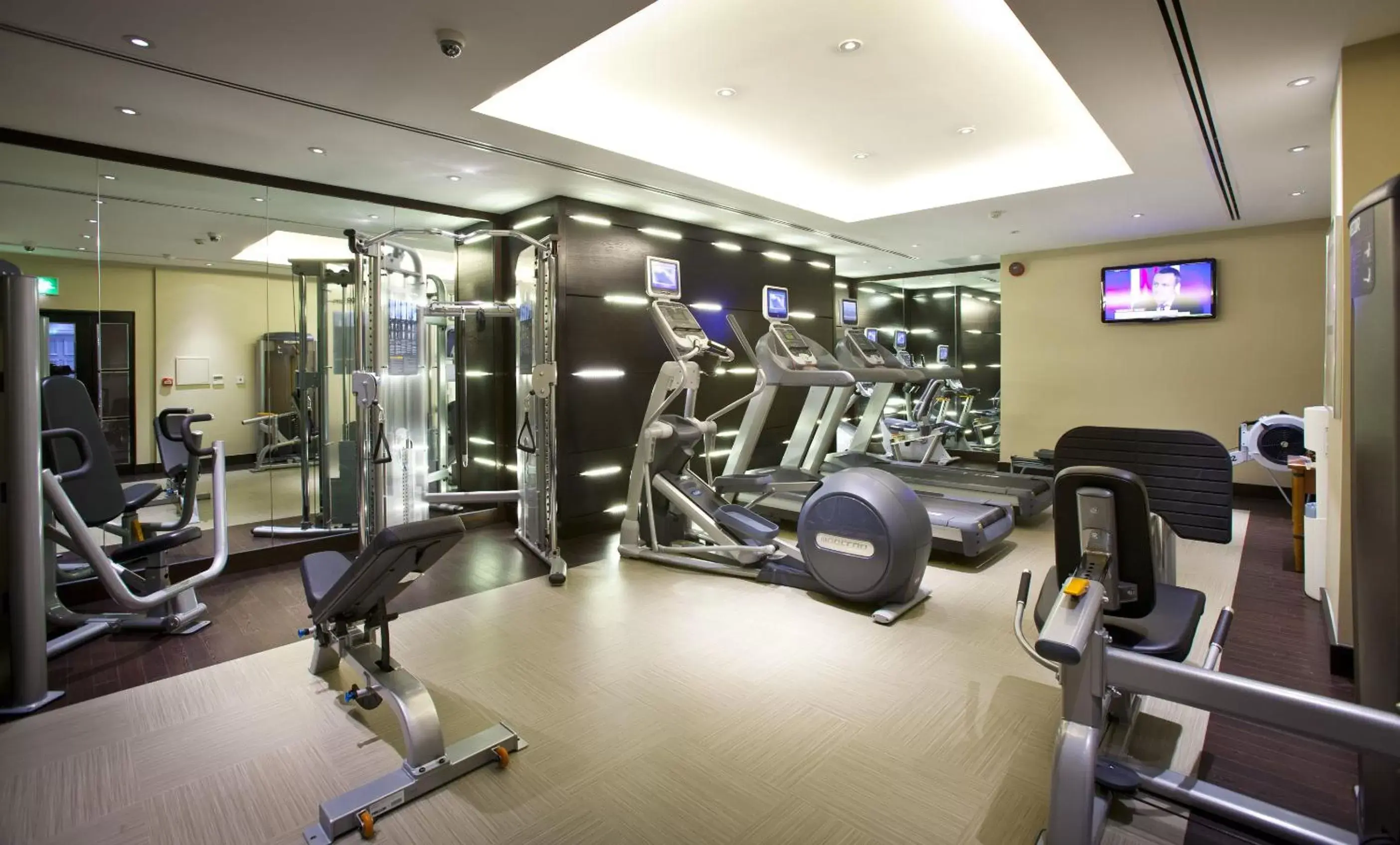 Spa and wellness centre/facilities, Fitness Center/Facilities in The Clermont London, Victoria
