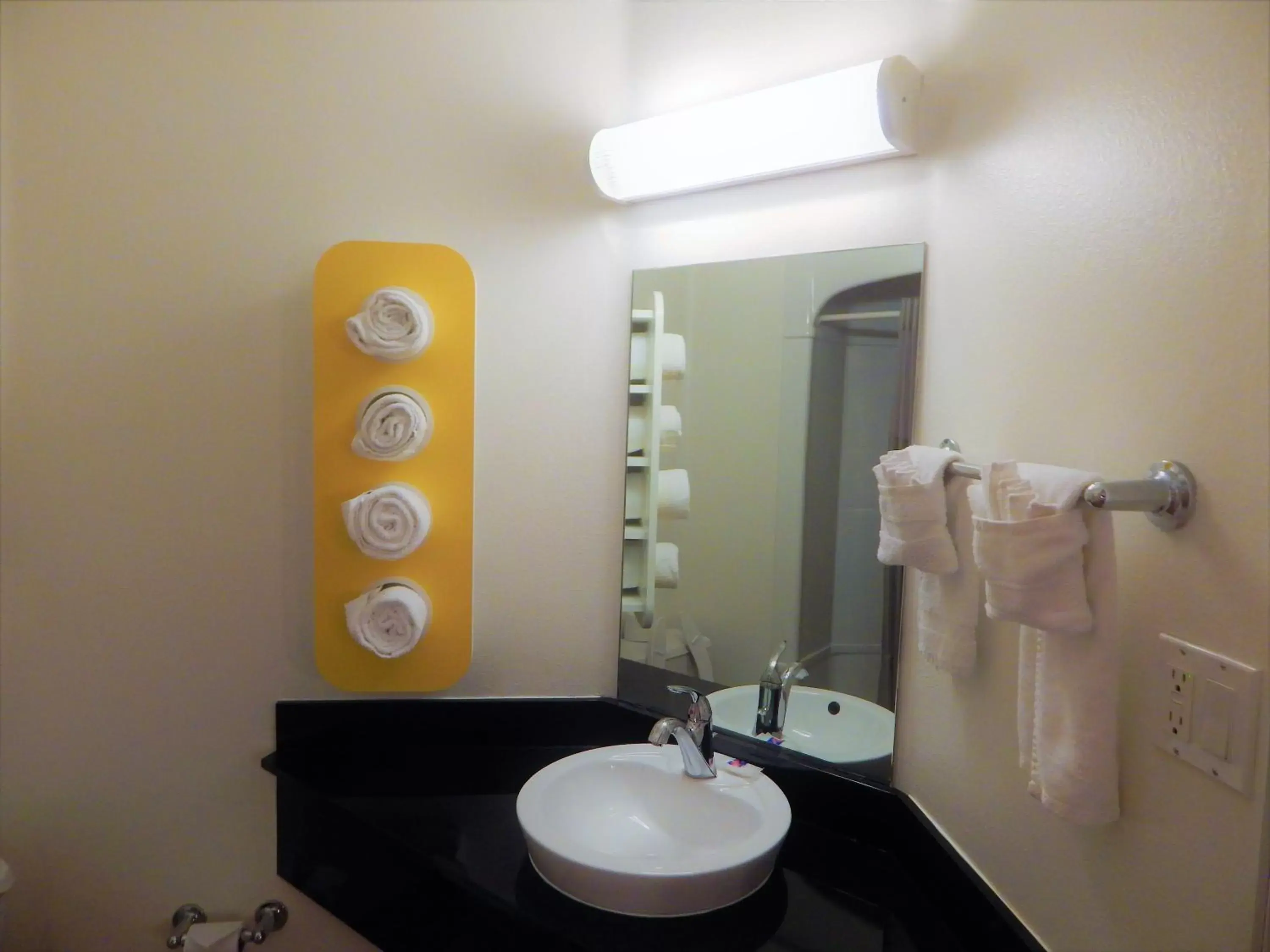 Bathroom in Baymont by Wyndham Sheridan Bathroom in Baymont by Wyndham Sheridan