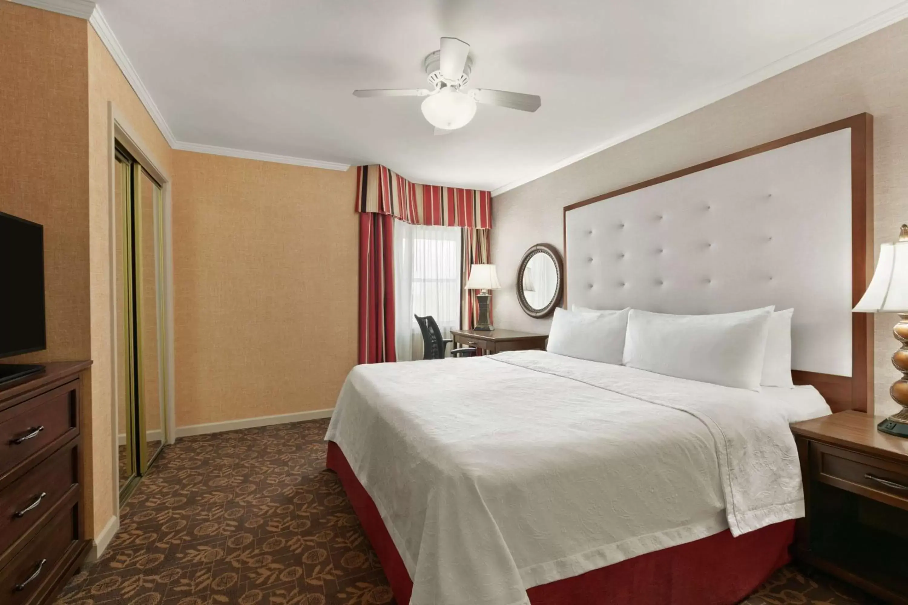 Bedroom, Bed in Homewood Suites Syracuse-Liverpool