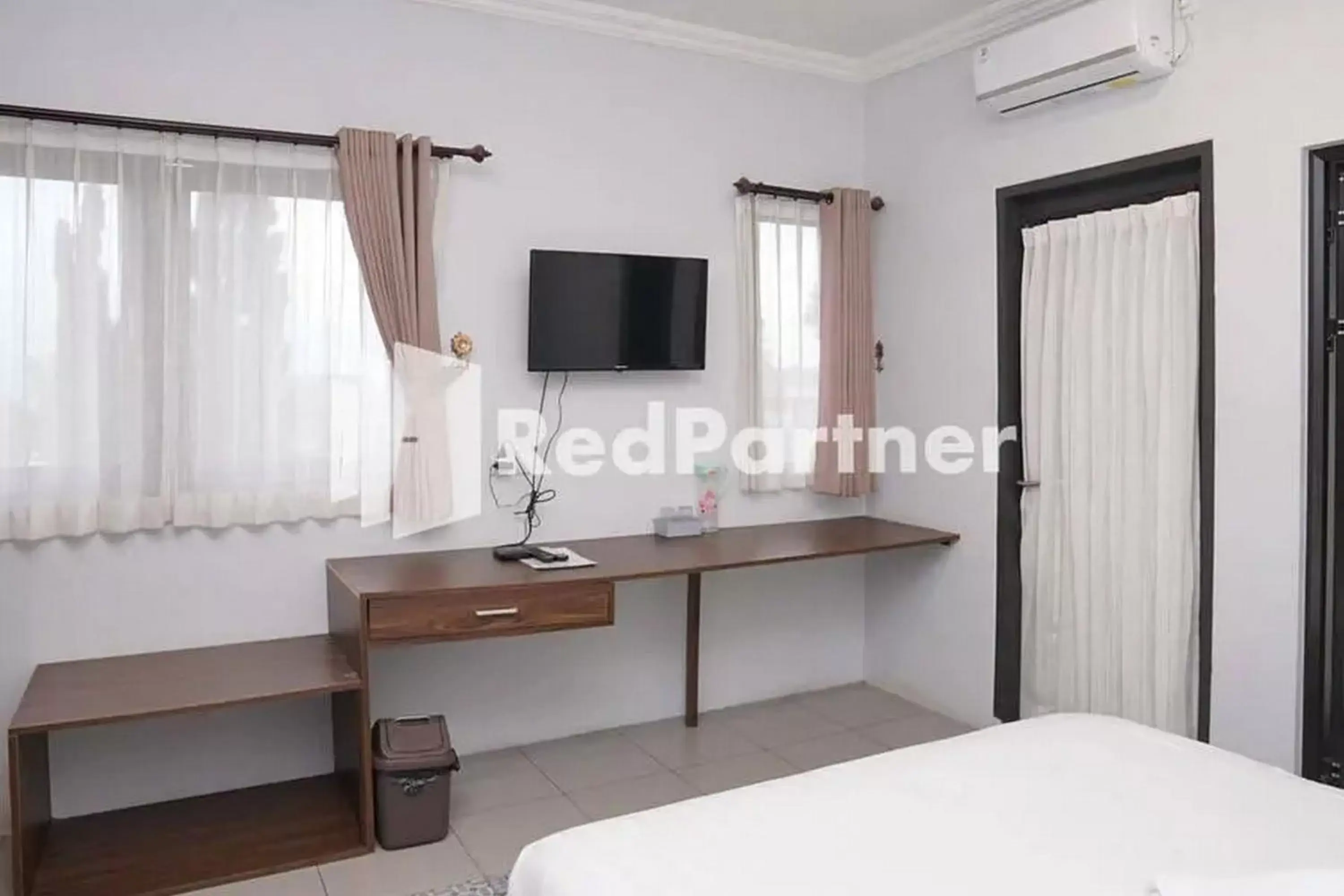 Bed in Panorama Inn Residence Batu Redpartner Bed in Panorama Inn Residence Batu Redpartner