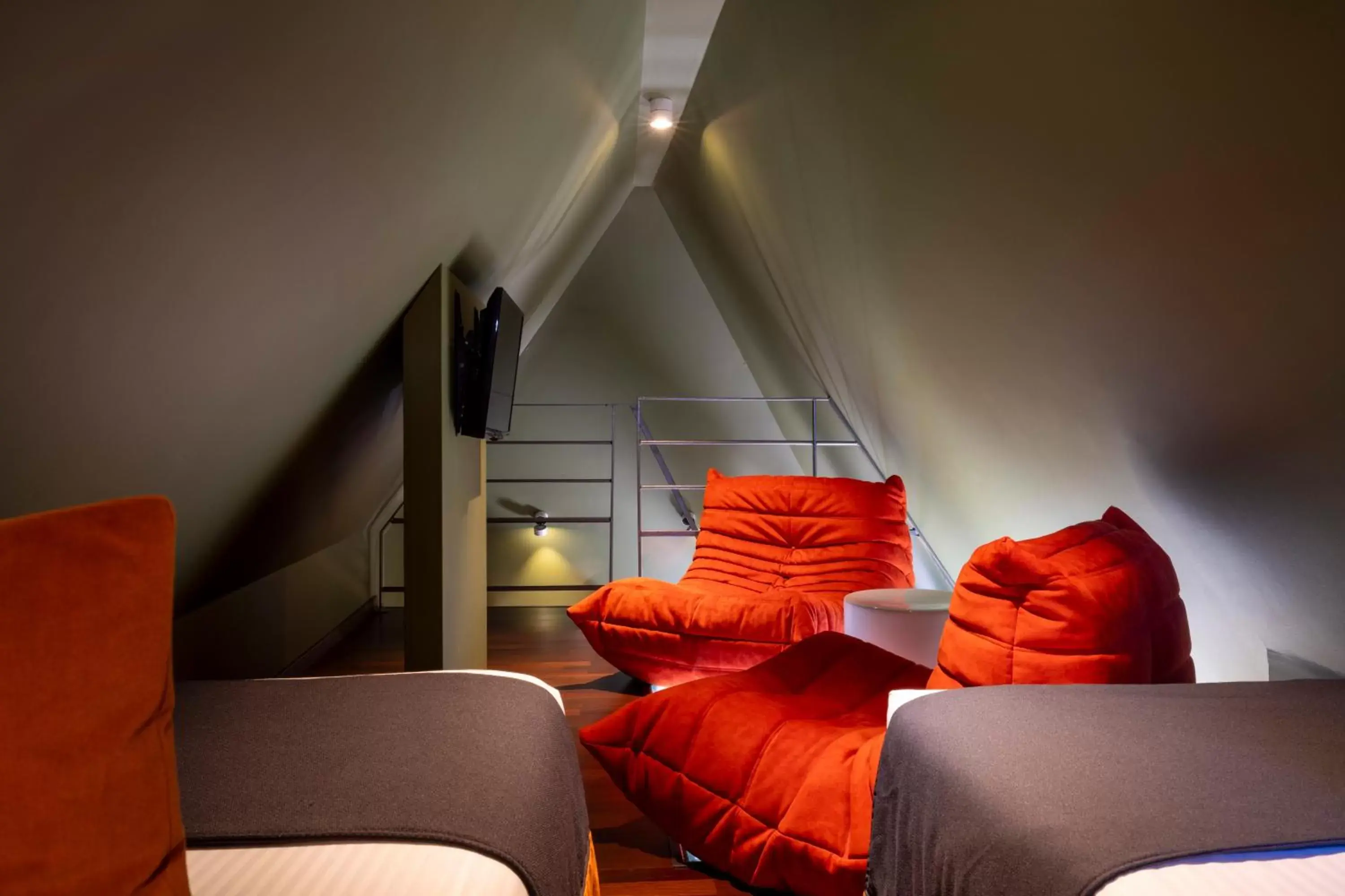 Bedroom, Seating Area in Hotel Le Colombier