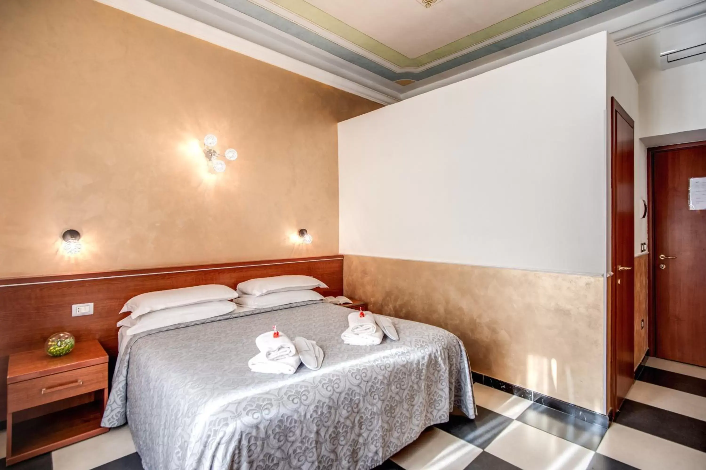 Bed in Hotel Centro Cavour Roma