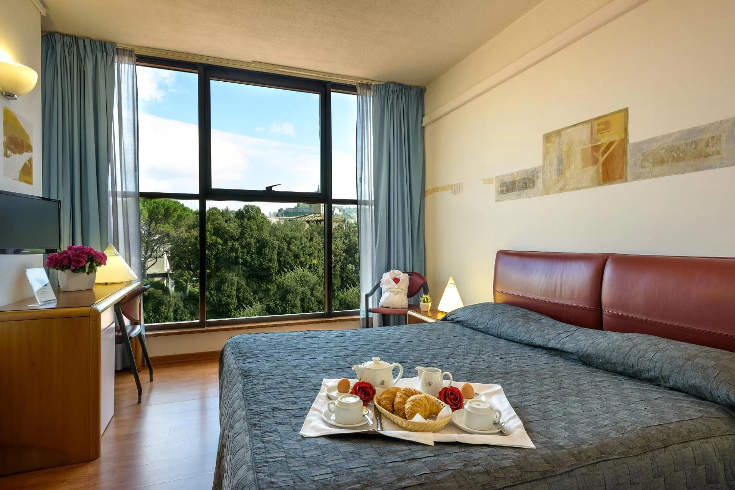 Comfort Double Room in Albornoz Palace Hotel