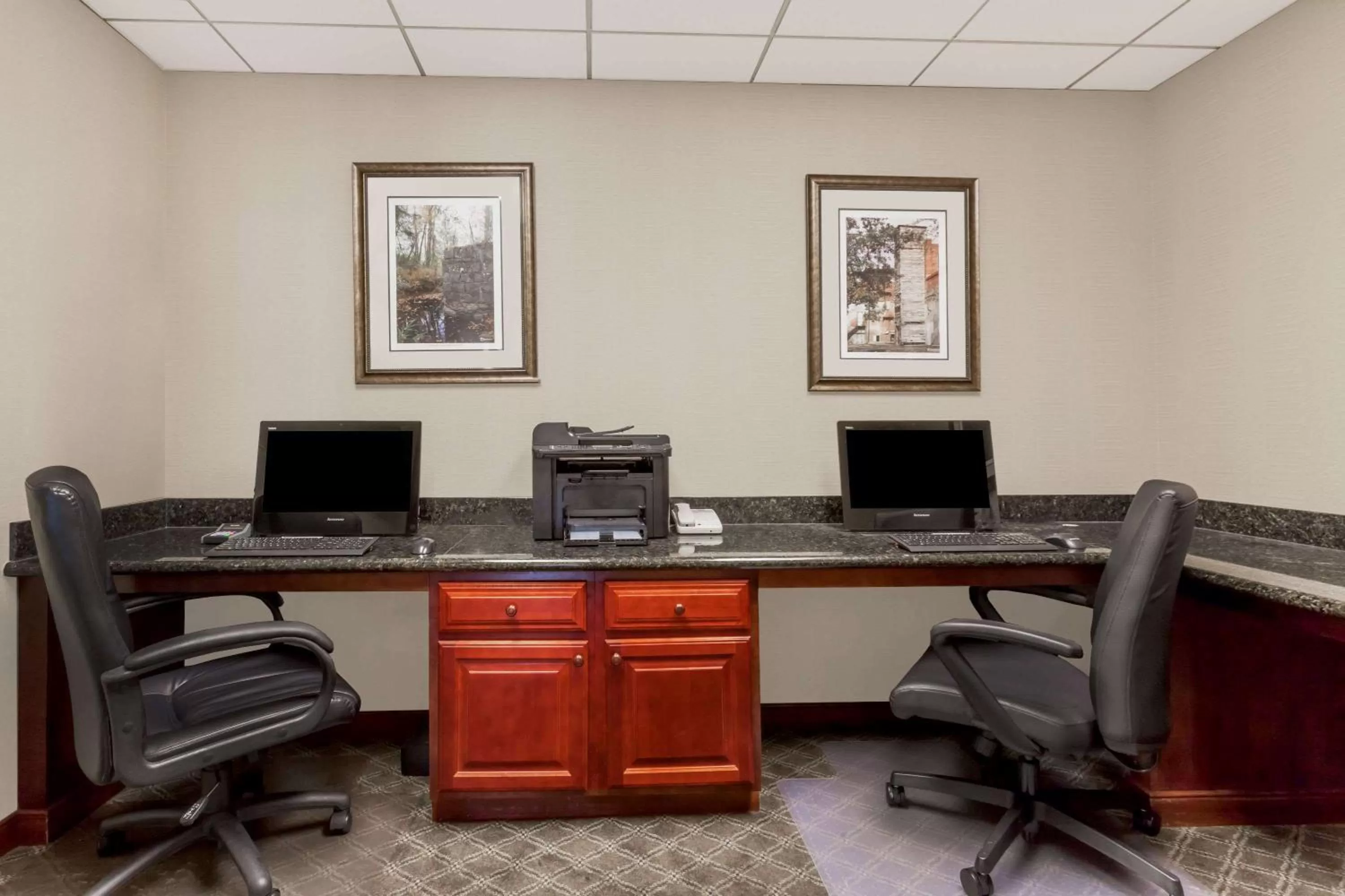 Business facilities in Wingate by Wyndham Columbia/Lexington