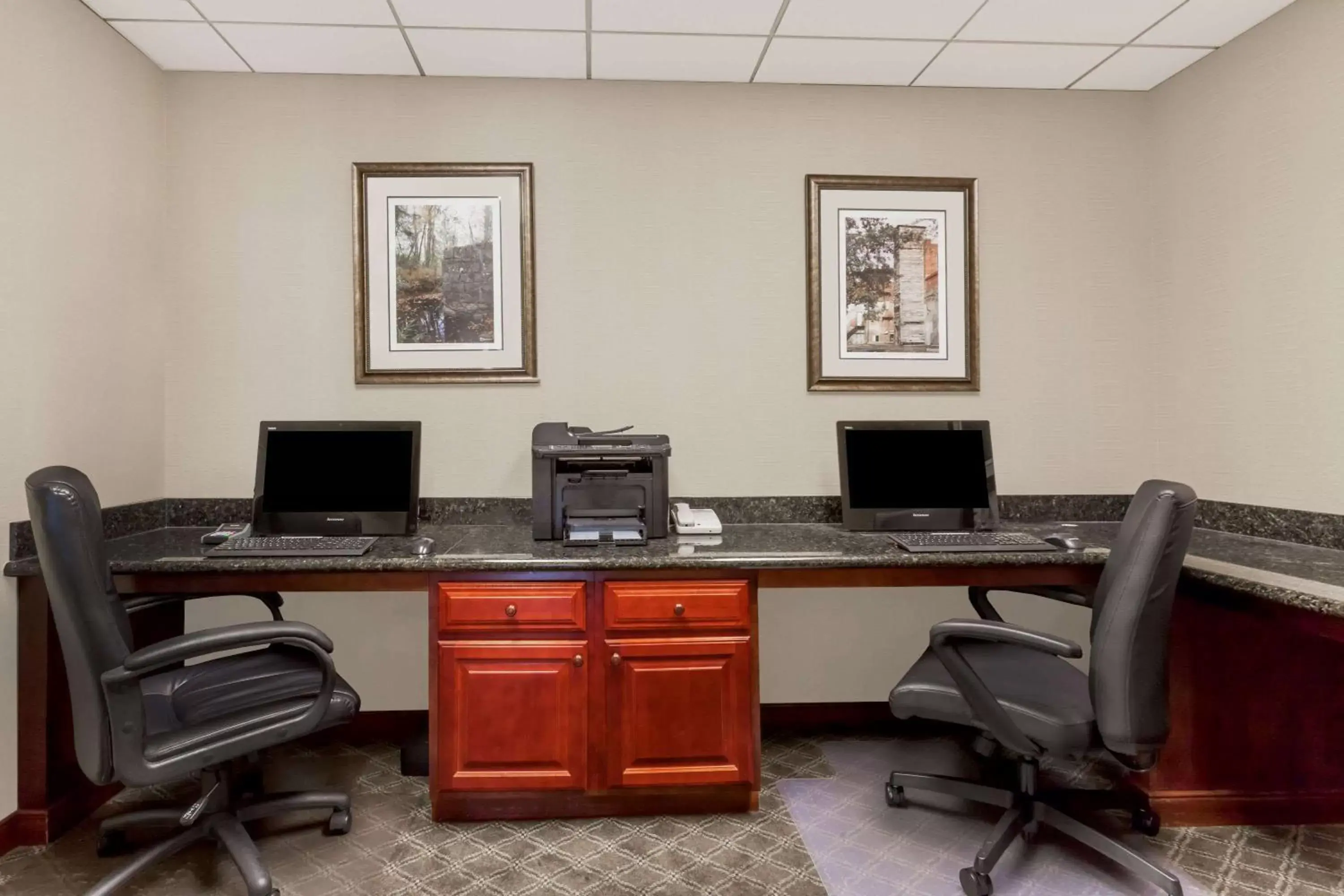 Business facilities, Business Area/Conference Room in Wingate by Wyndham Columbia/Lexington