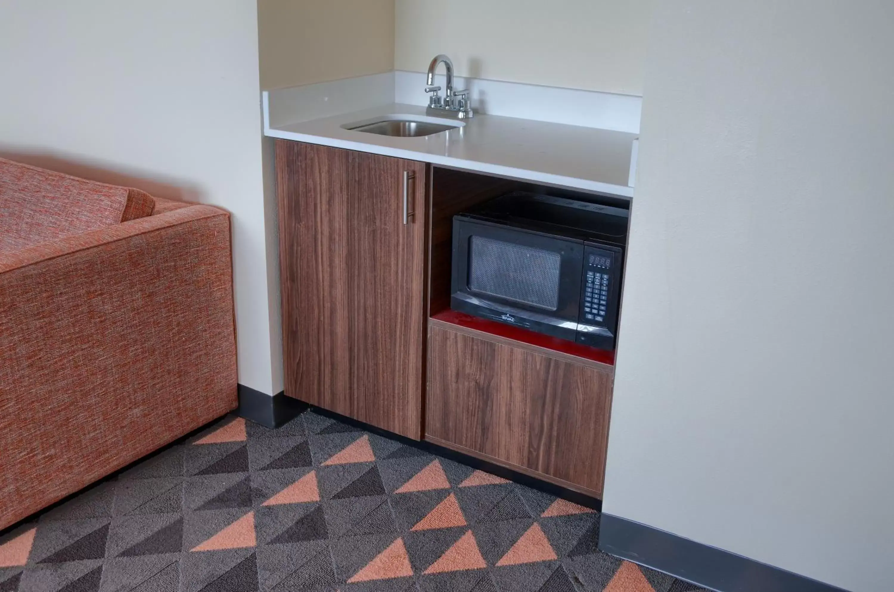 Photo of the whole room in Holiday Inn Mobile West I-10 by IHG Photo of the whole room in Holiday Inn Mobile West I-10 by IHG