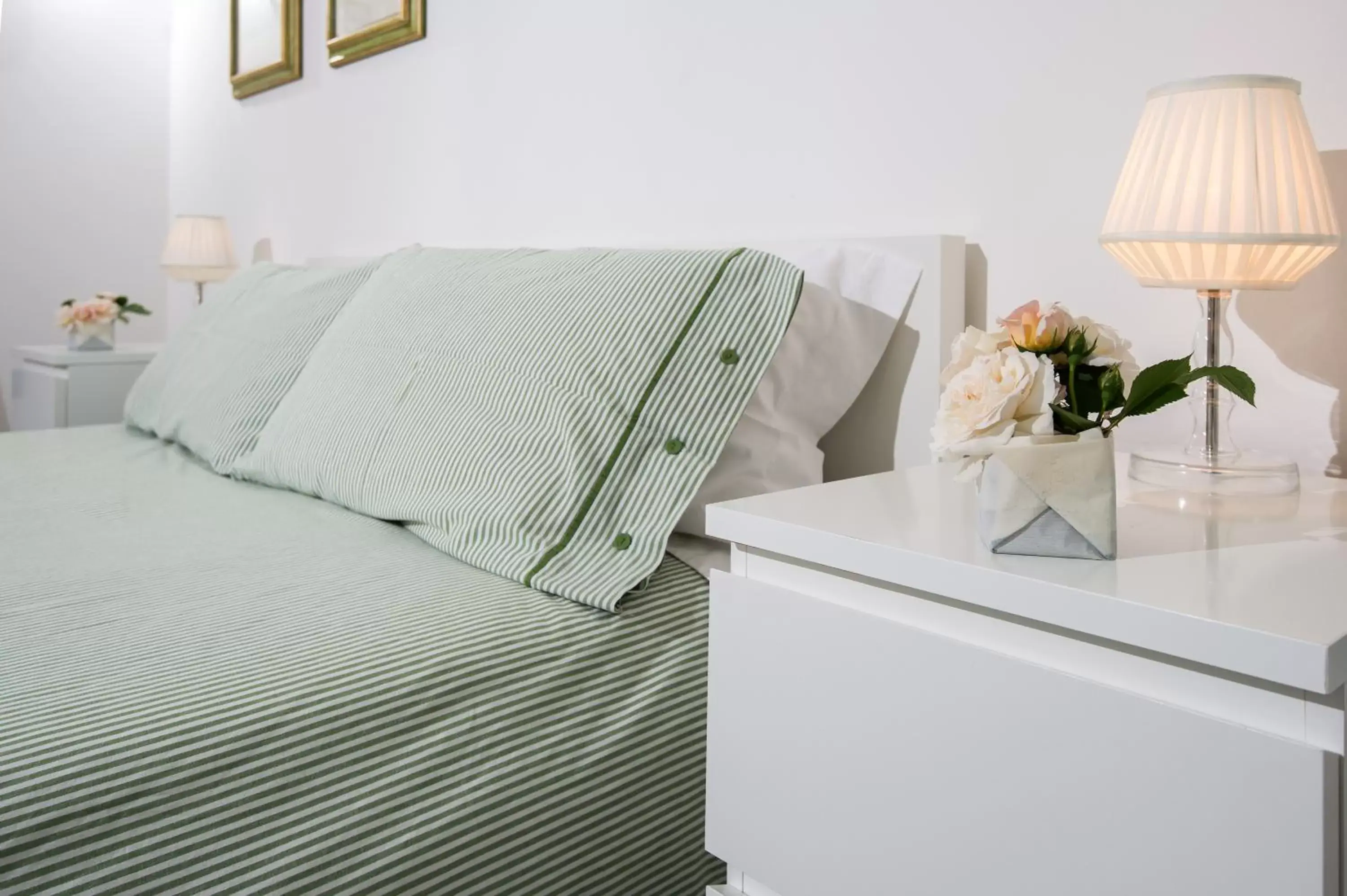 Bed, Seating Area in La Casa di Linda