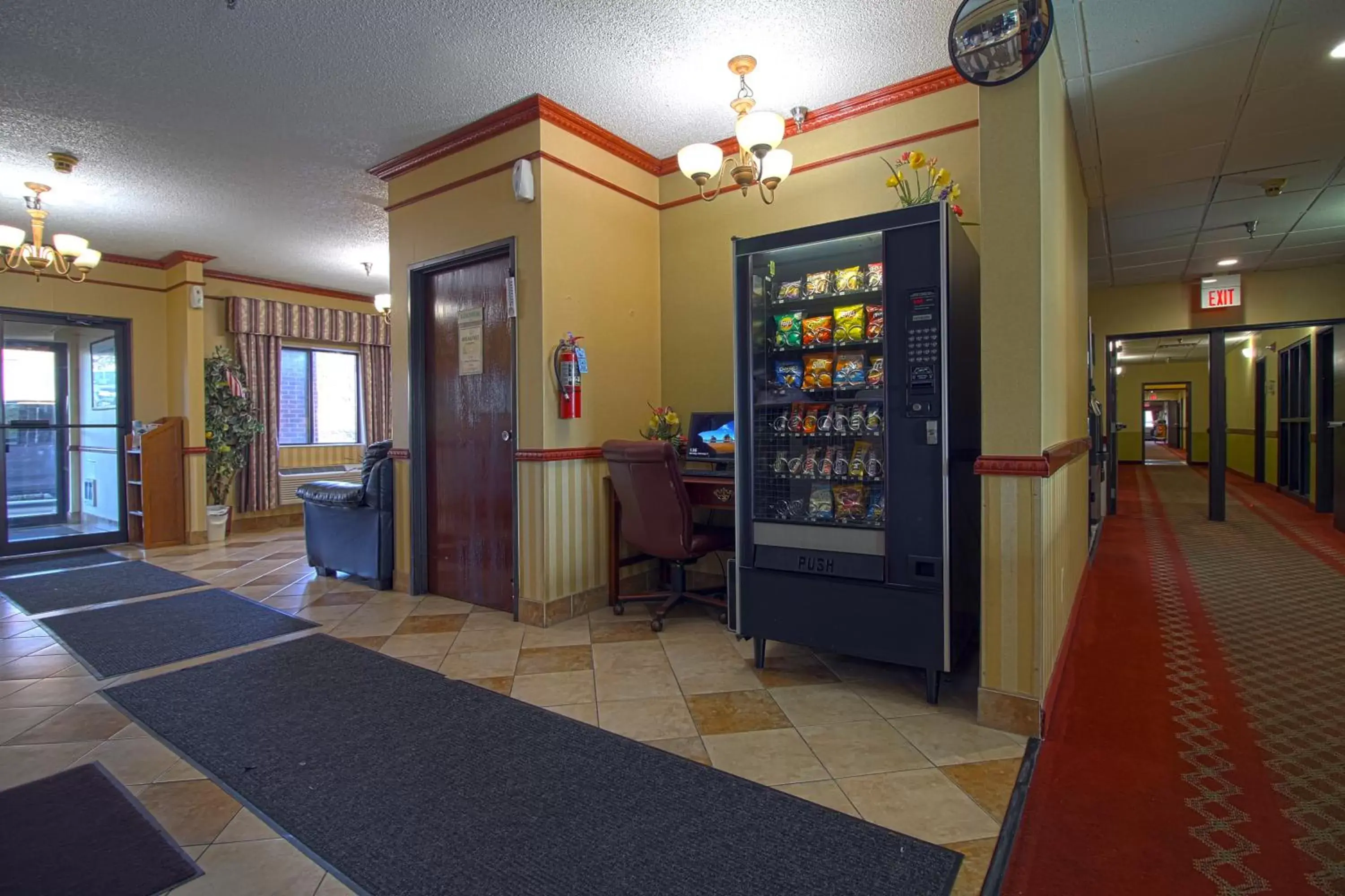 vending machine in Geneva Motel Inn