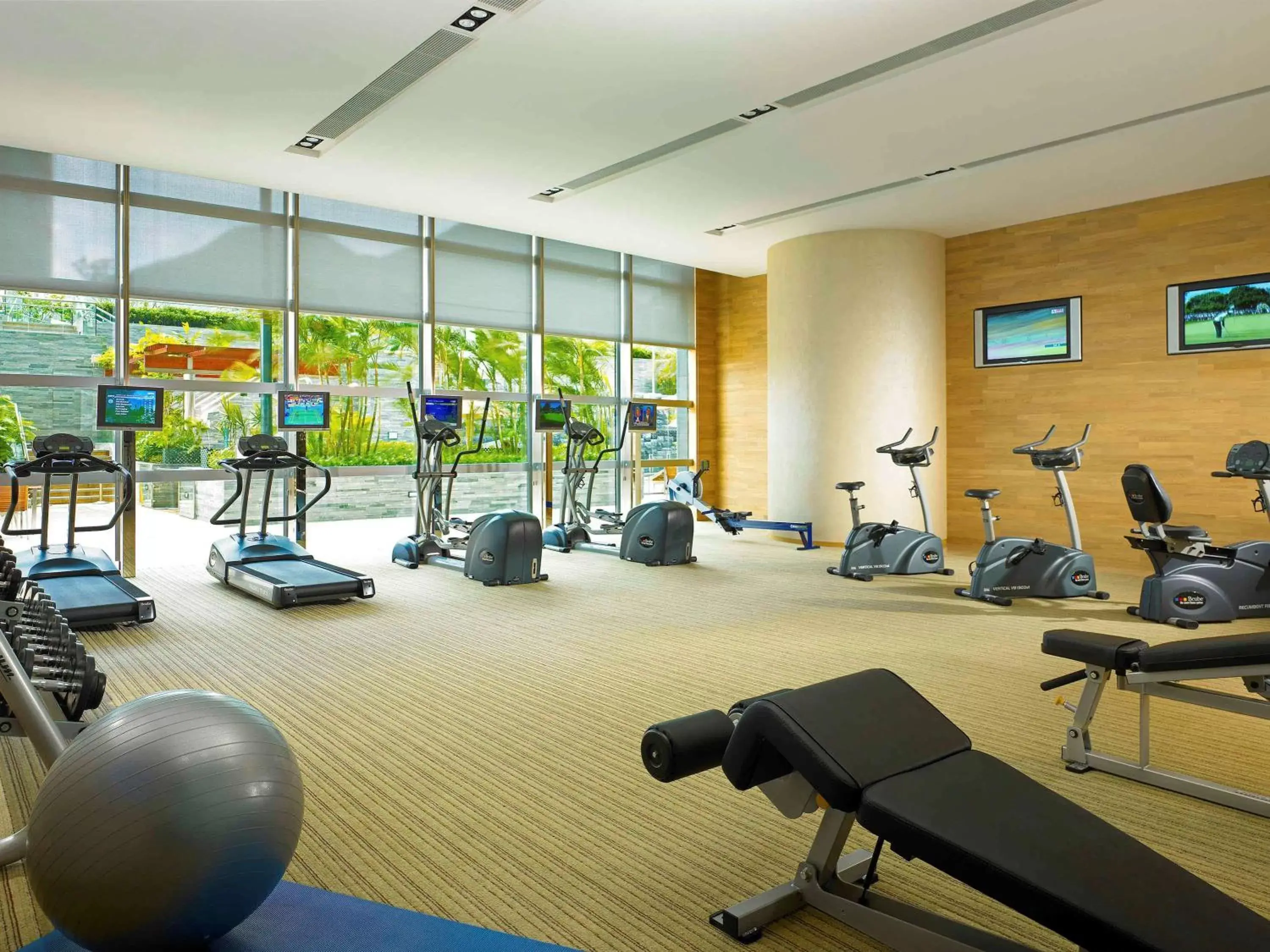 Fitness centre/facilities, Fitness Center/Facilities in Novotel Citygate Hong Kong