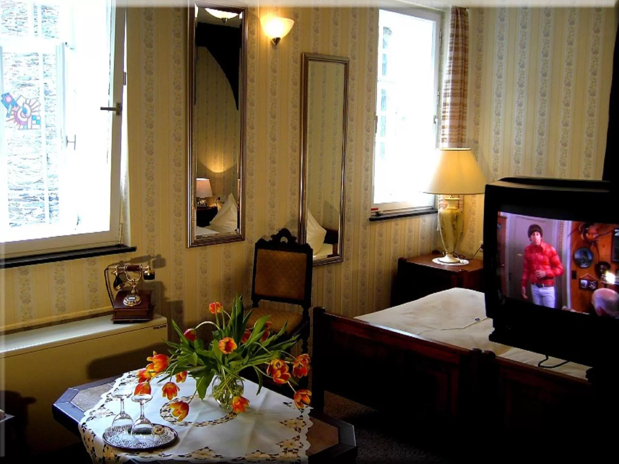 Photo of the whole room, Bed in Hotel Graf Rolshausen