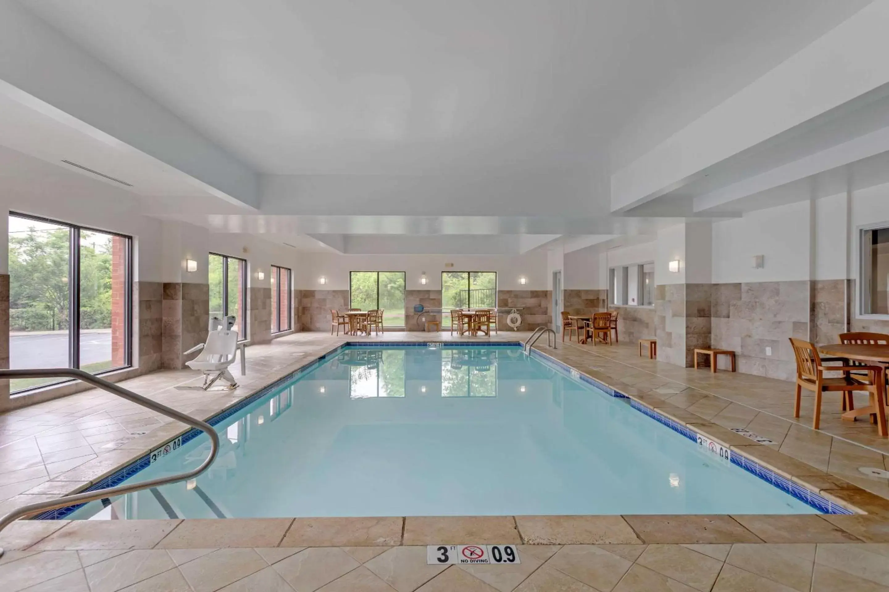 Pool view, Swimming Pool in Comfort Suites Mt. Juliet-Nashville Area