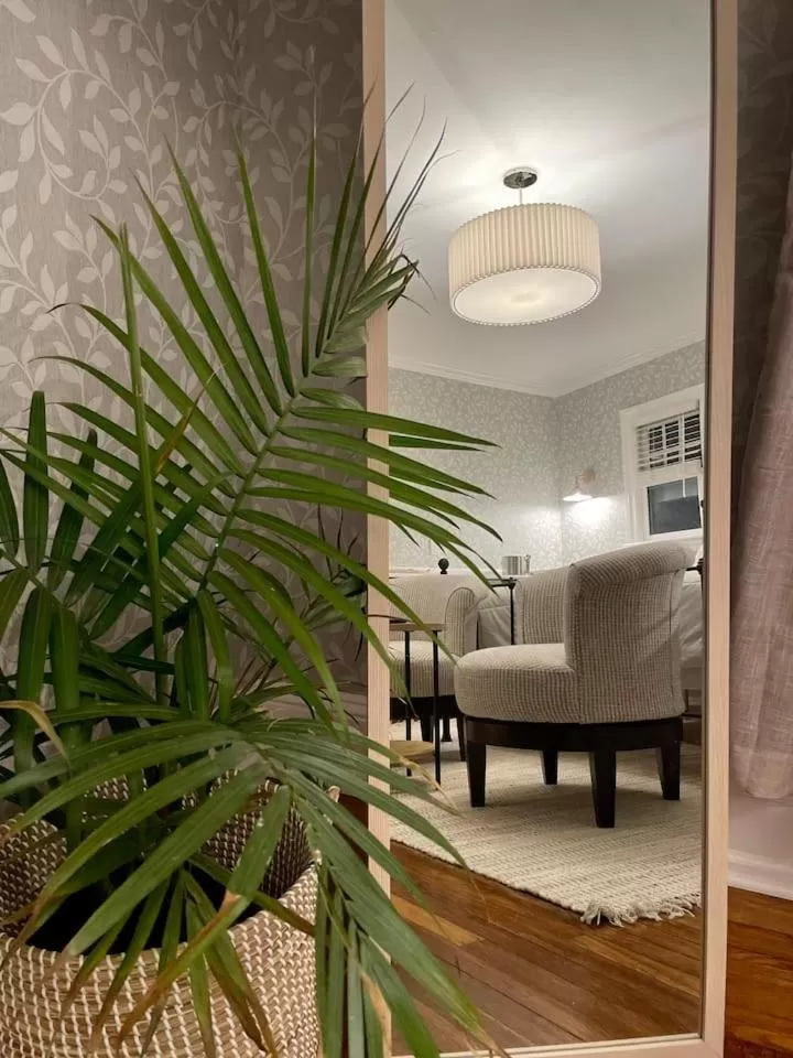 Buttonwood Boutique Hotel