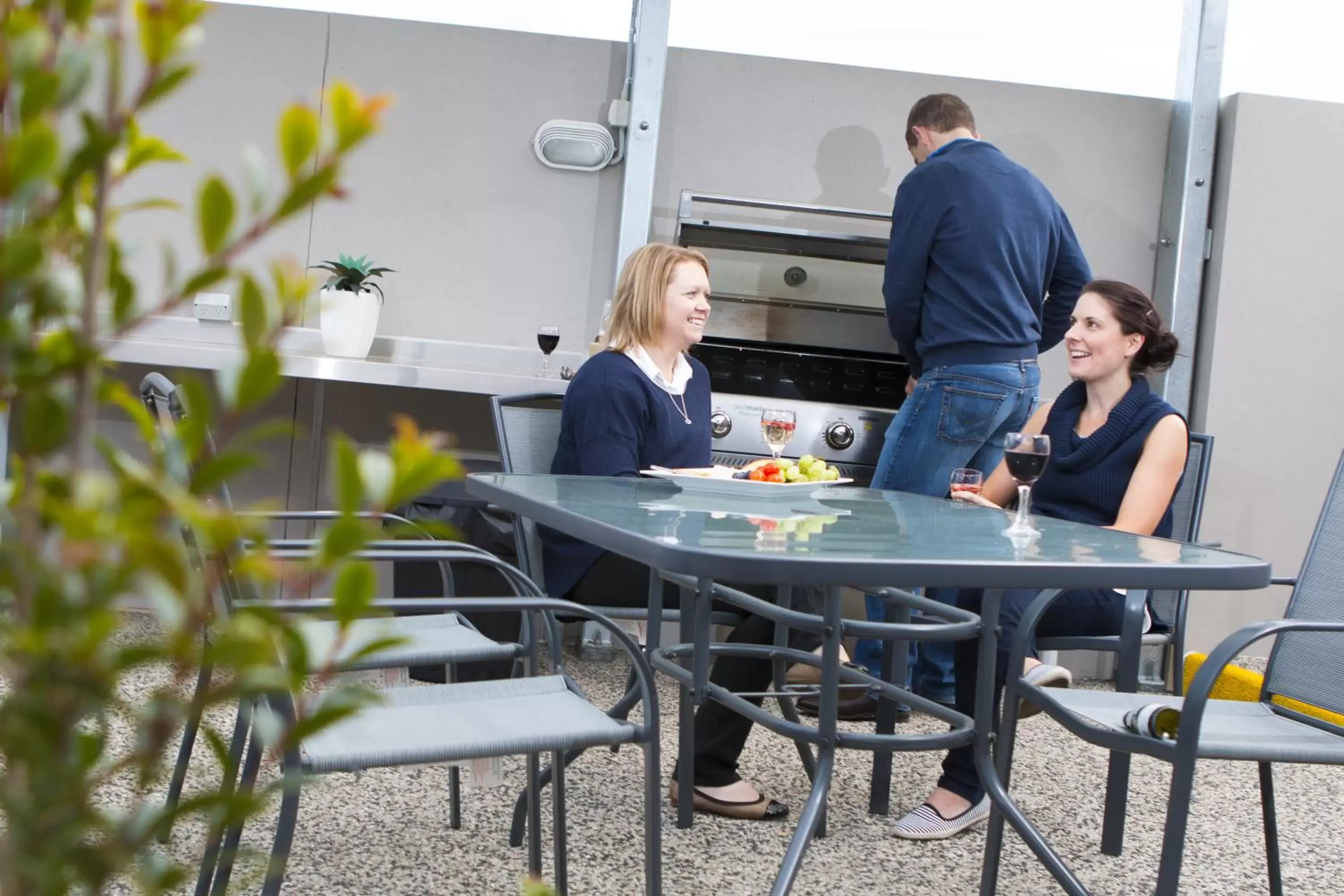 BBQ facilities in Altitude Motel Apartments