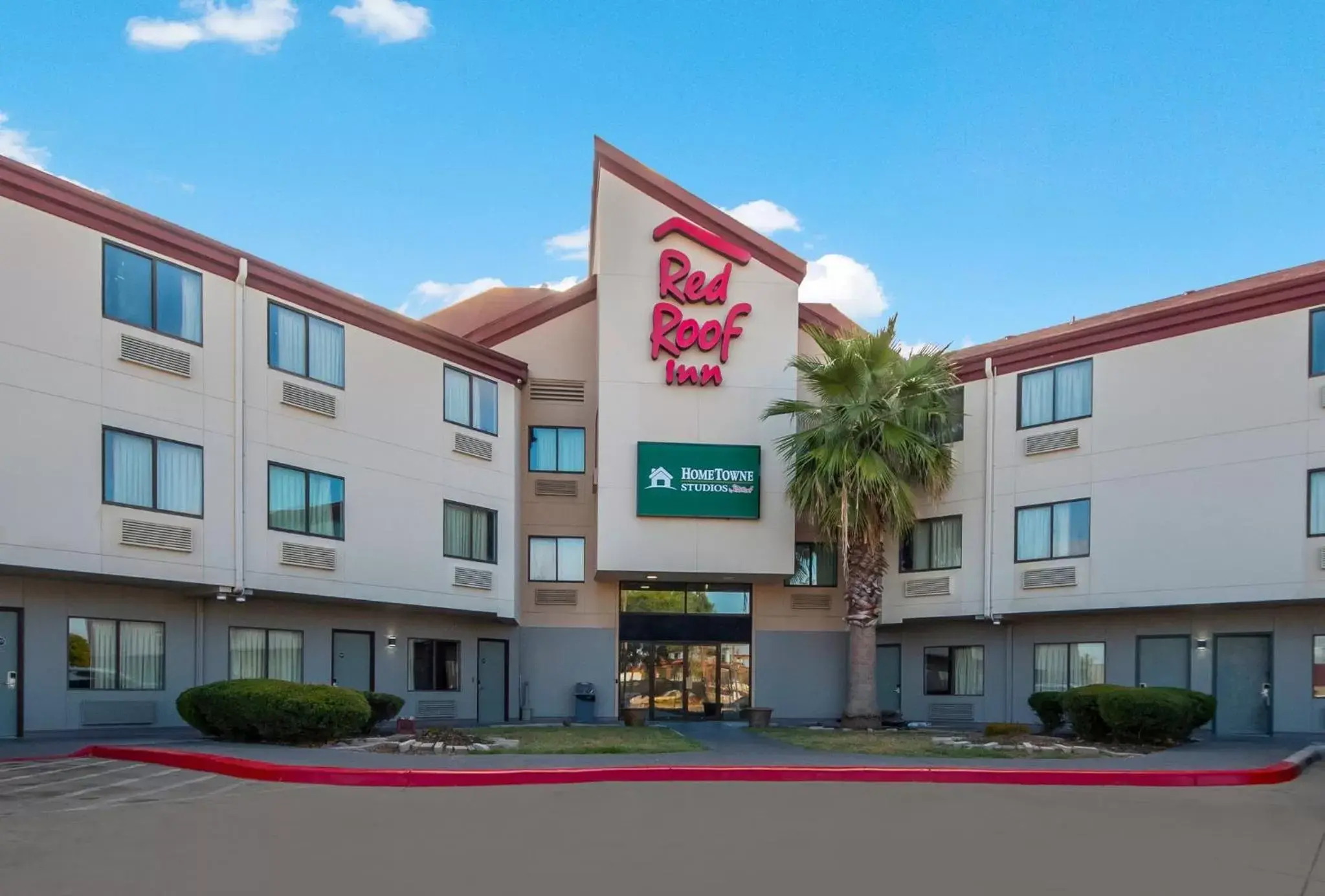 Property Building in Red Roof Inn San Antonio - Seaworld Northwest