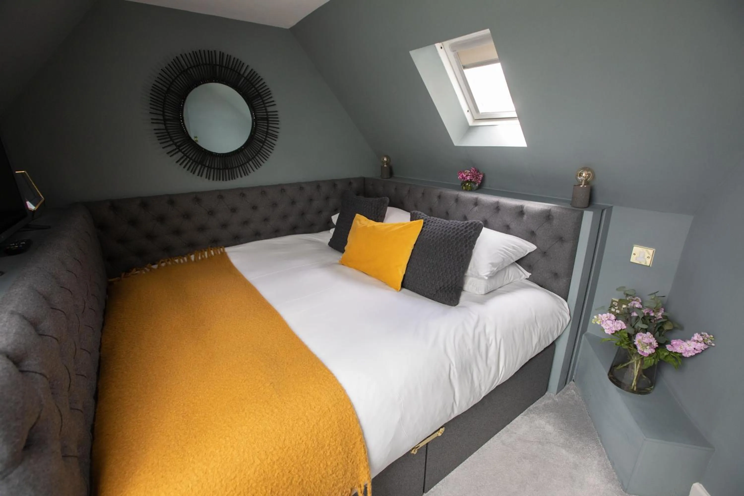 Bed in Cathedral House