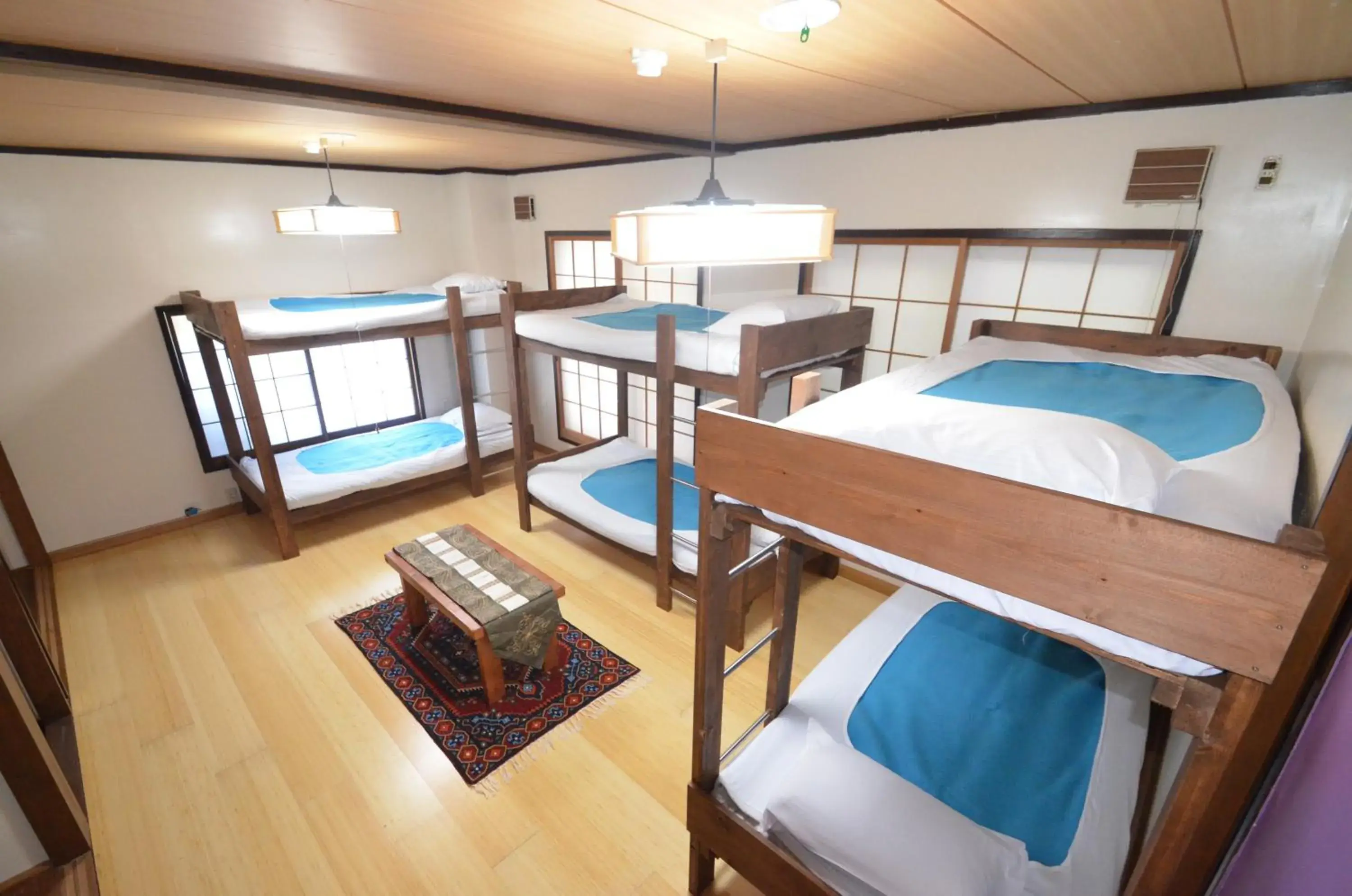 Day, Bunk Bed in Tenjin Lodge