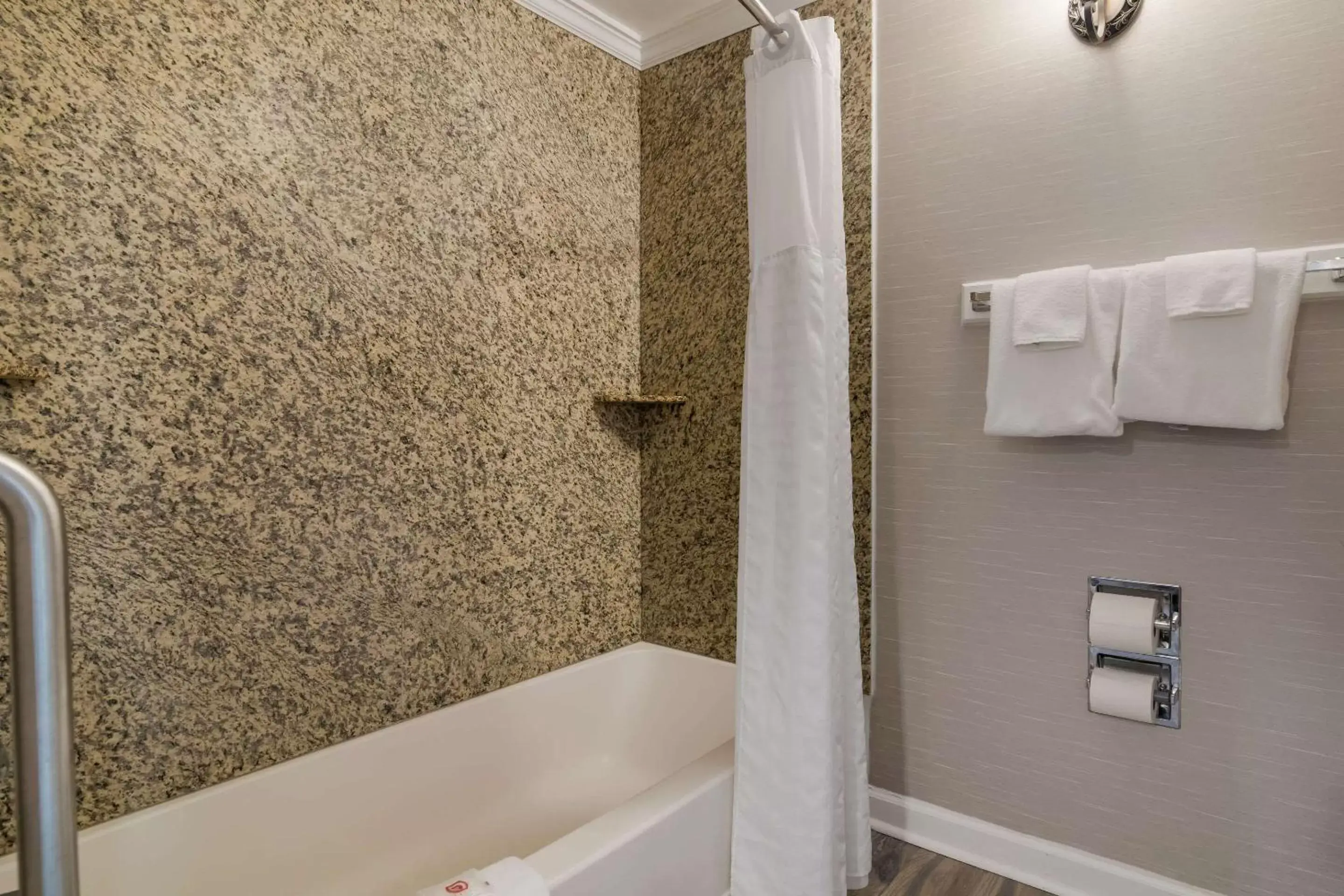 Bedroom, Bathroom in Comfort Inn & Suites Plattsburgh - Morrisonville