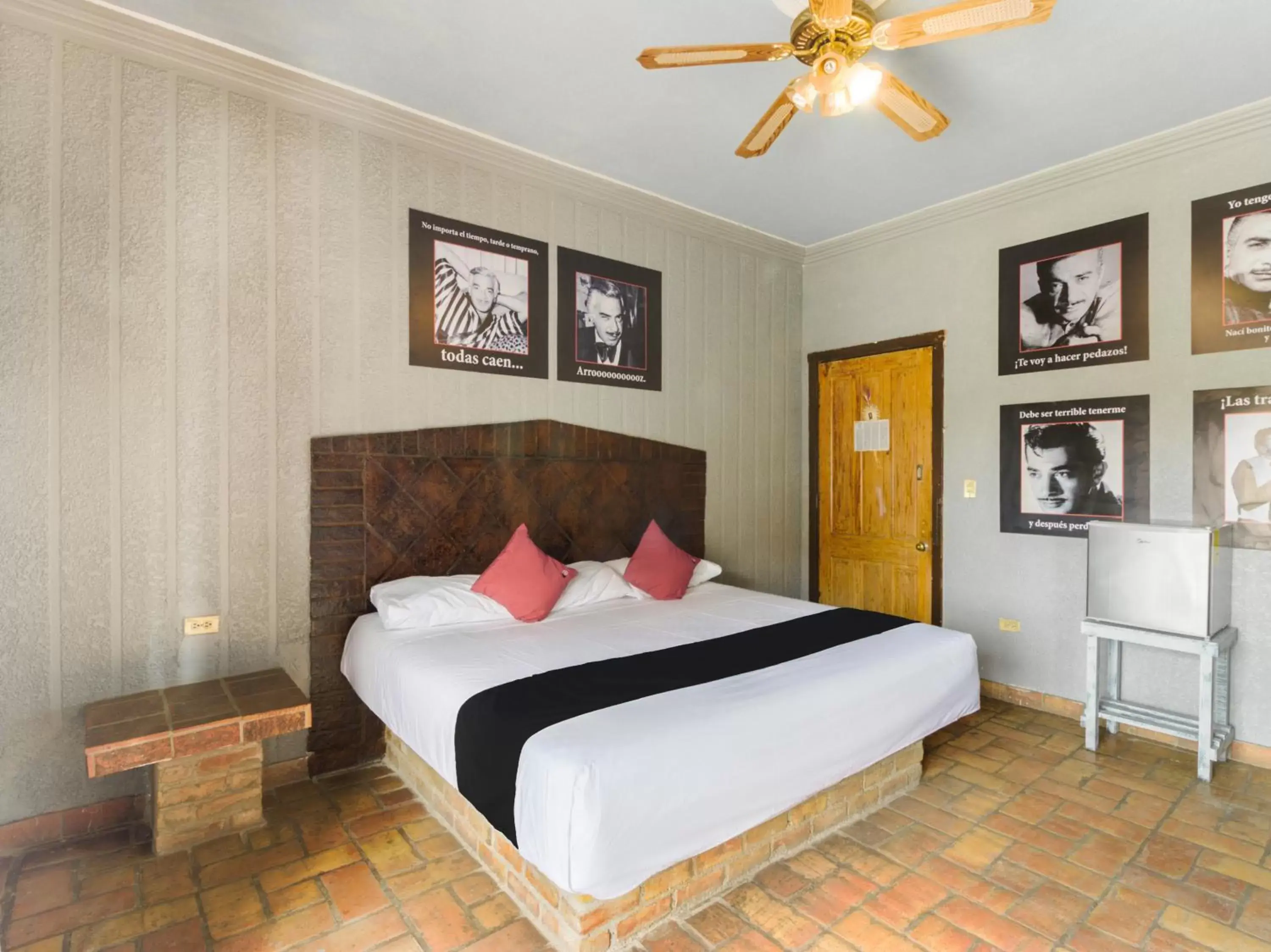 Bedroom, Bed in Hotel Olimpia