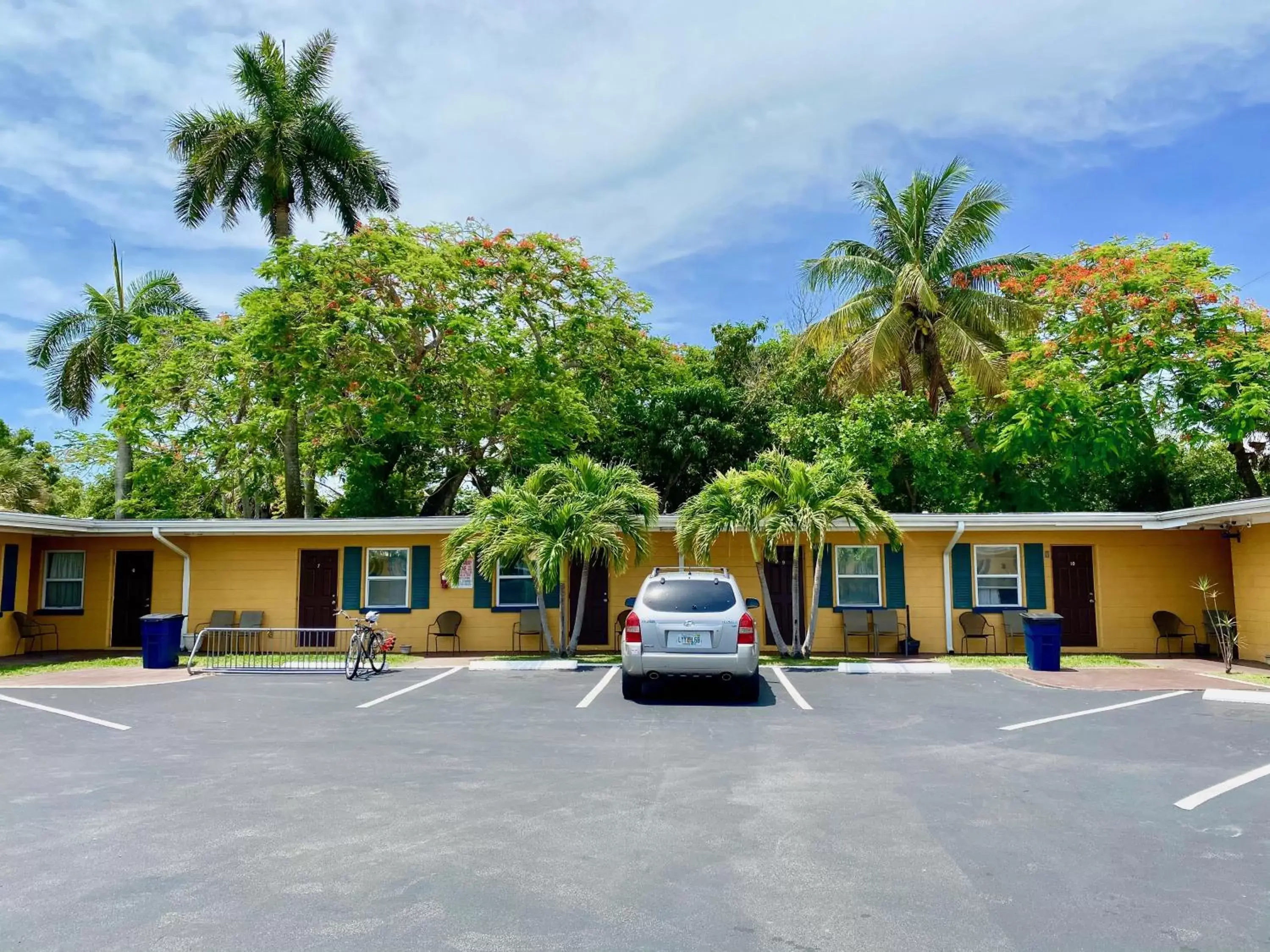 Other, Property Building in Glades Motel - Naples